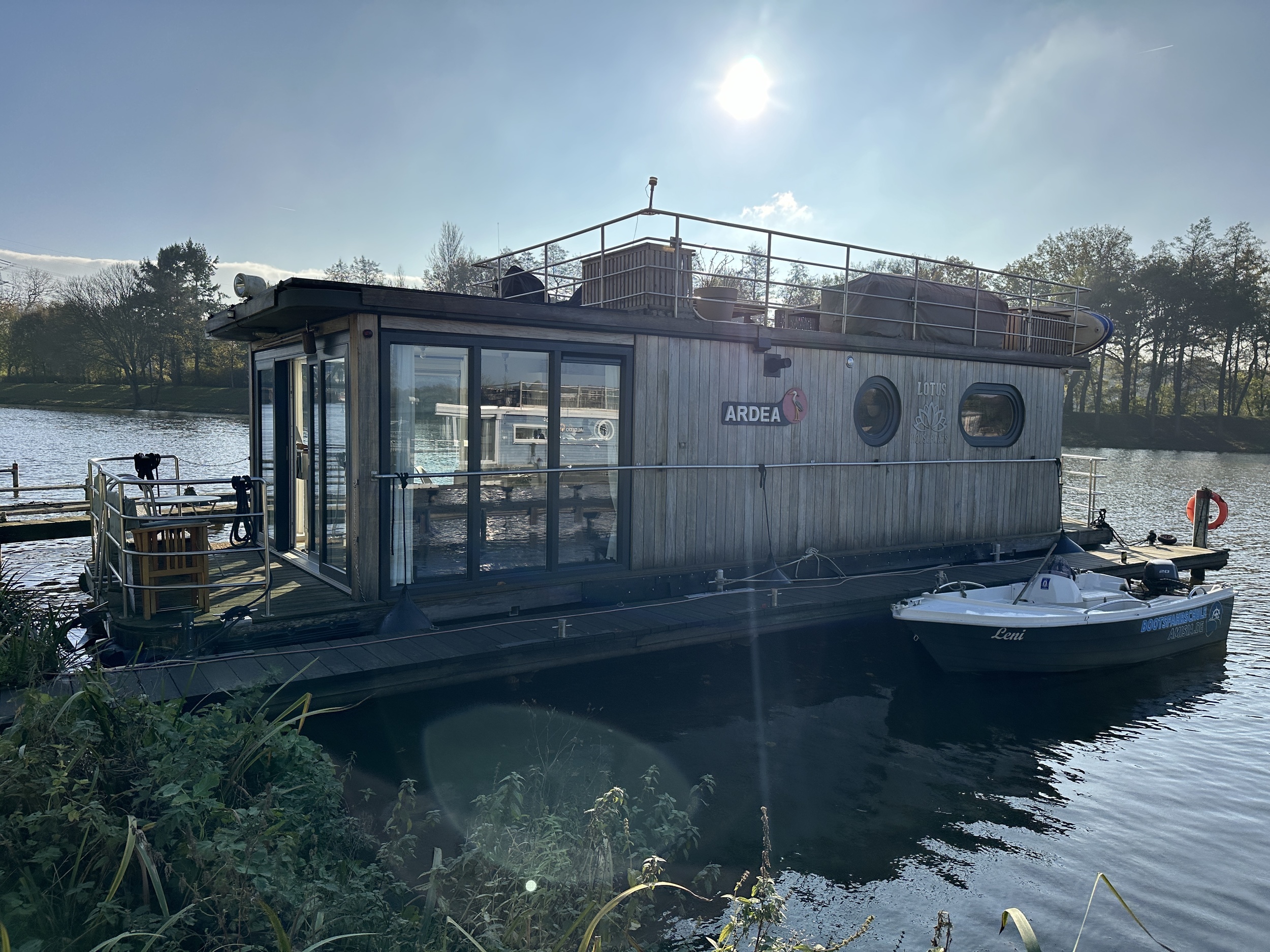 Lotus Houseboats 12 XT - Boven Besturing