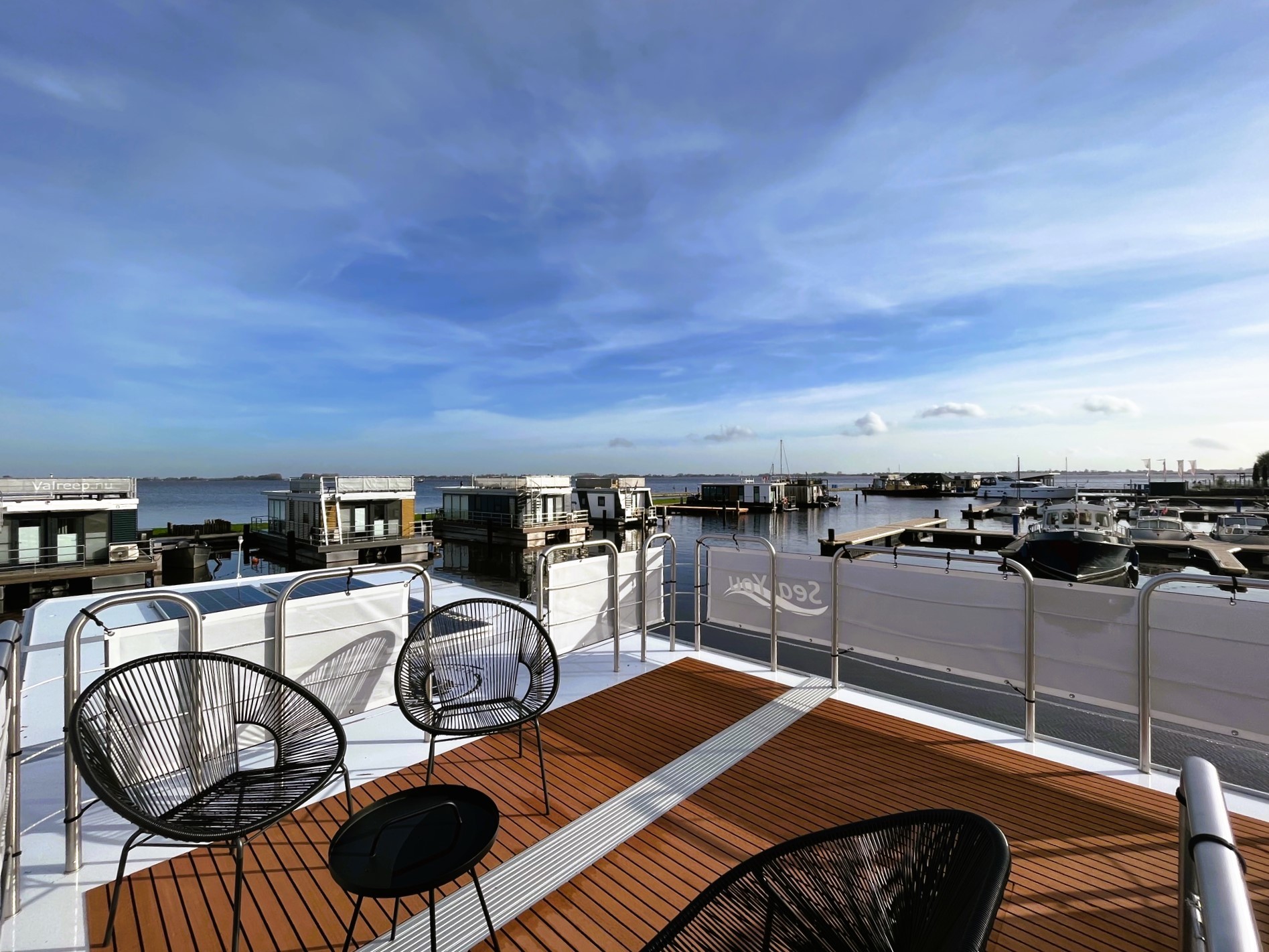 Nordic Season Houseboat NS 40 Eco 36m2 Sneekermeer Ligplaats