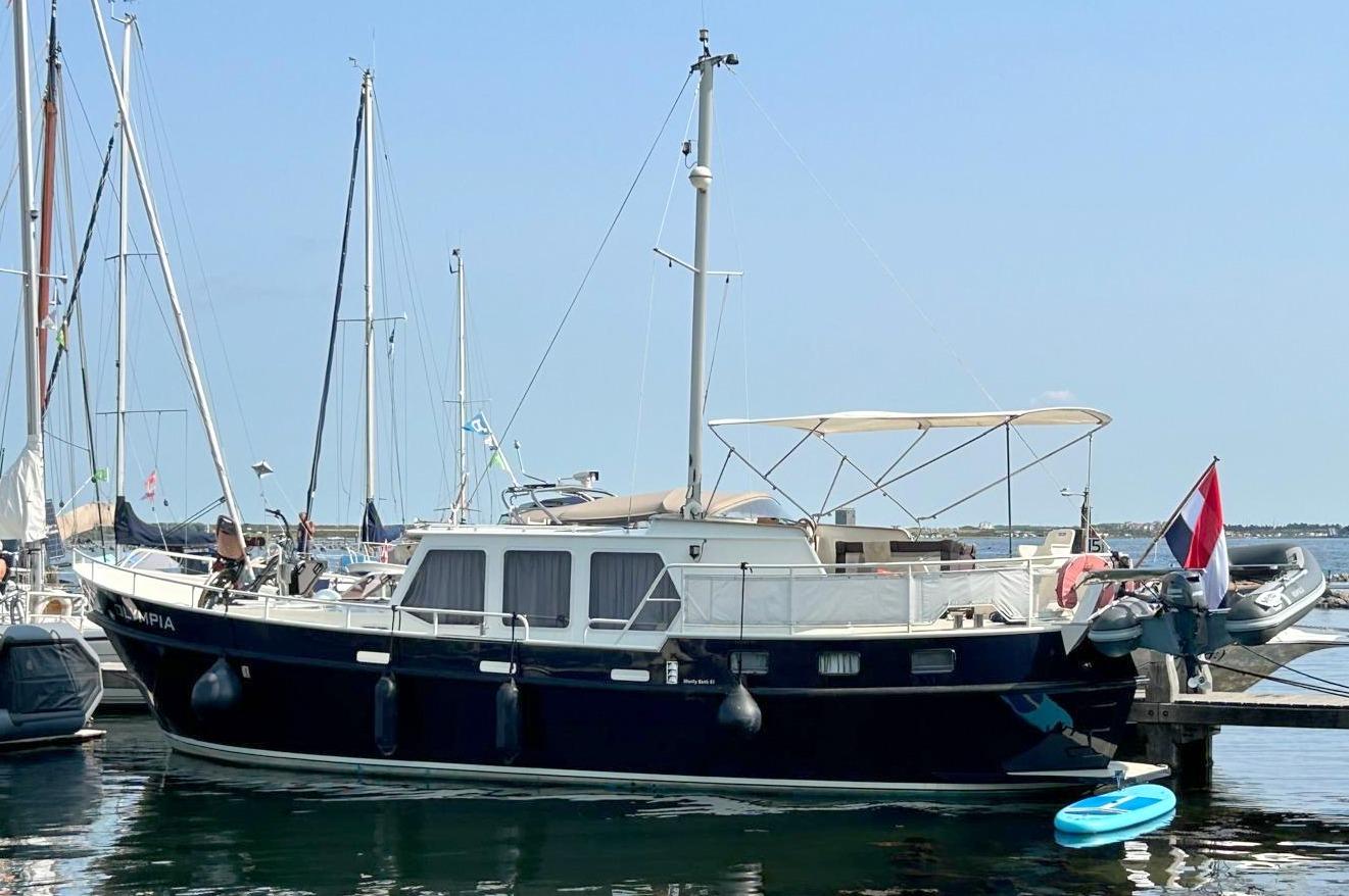 Monty Bank Monty Bank Kotter 41 AK Cabrio