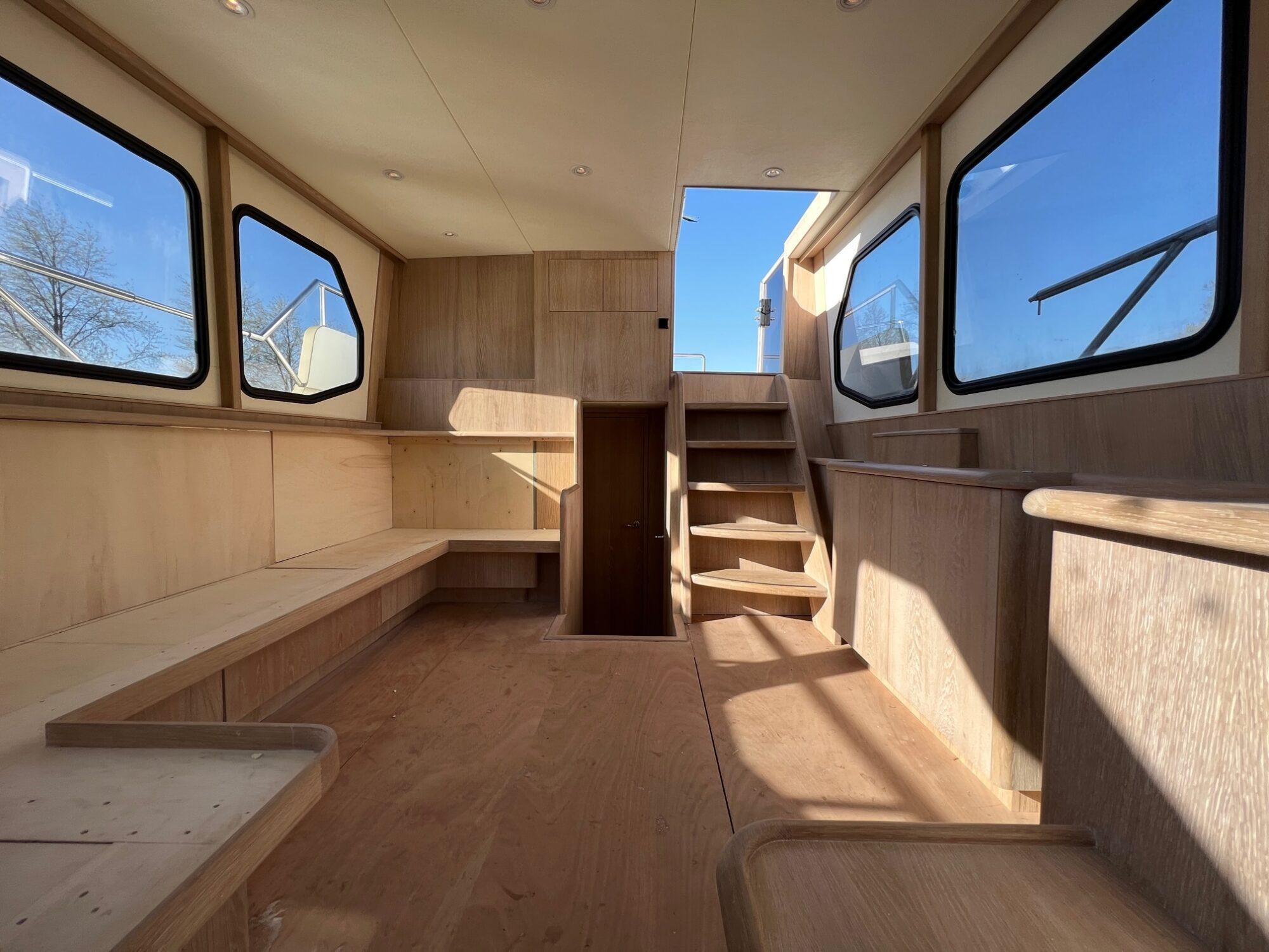 Van Vossen Van Vossen 12.80 AK