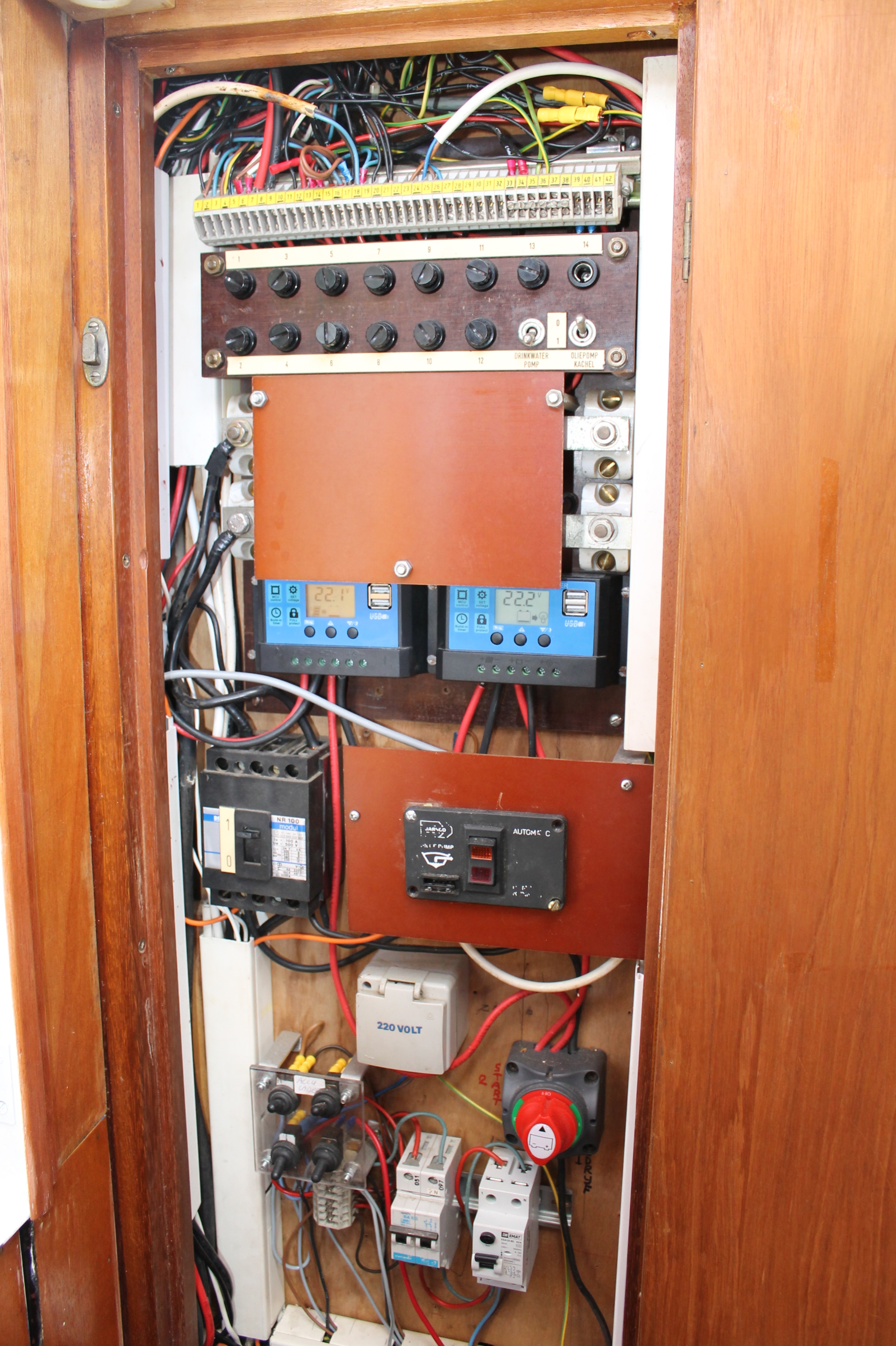 Pieter Beeldsnijder Gouwzee 3A