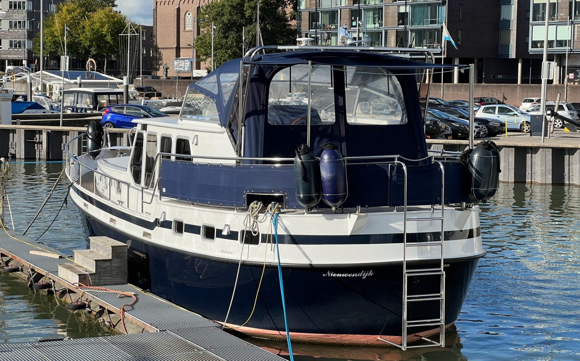 Alm Alm Spitsgatkotter 12.80 AK Cabrio