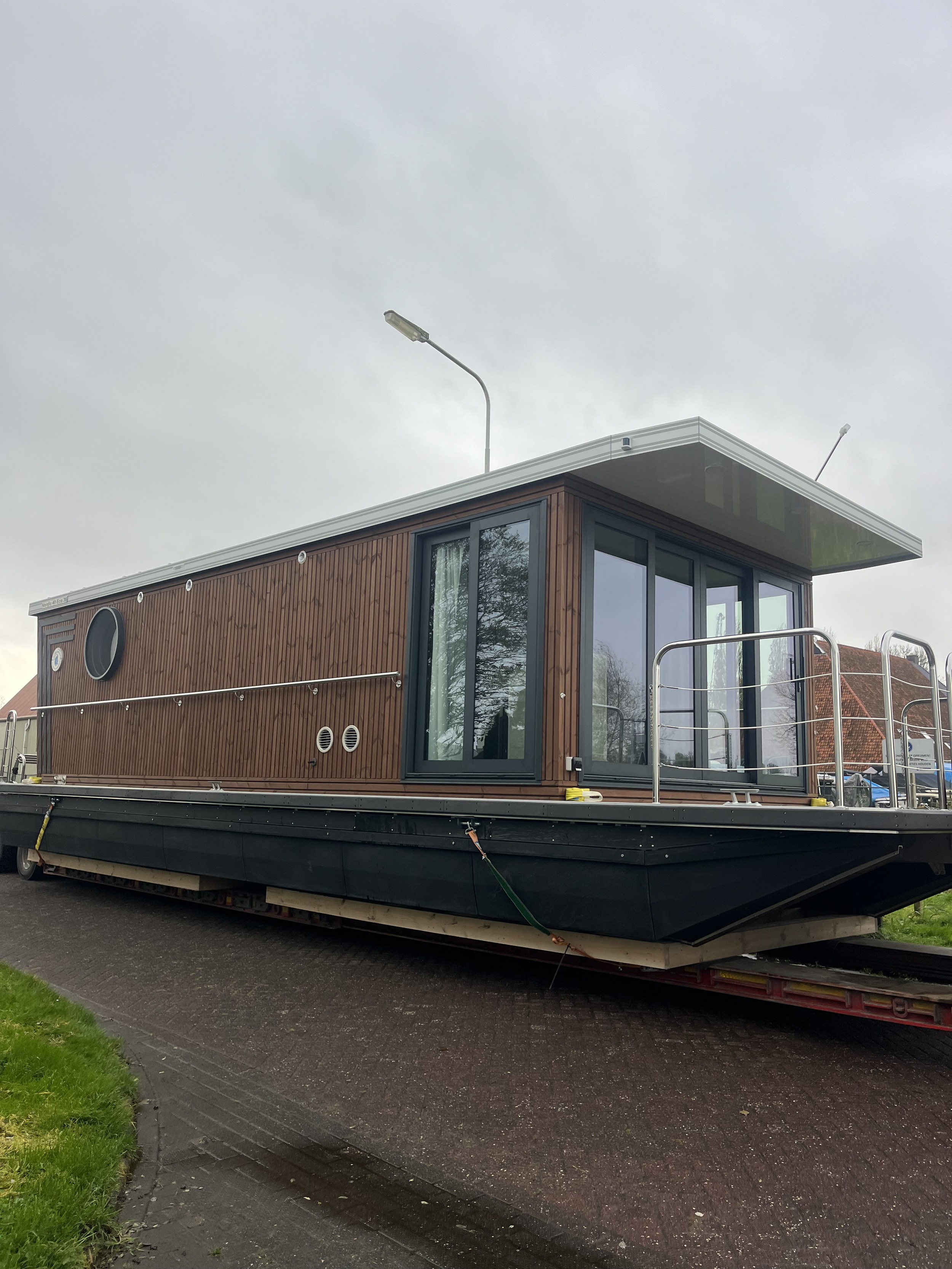 Nordic Season Houseboat NS 40 Eco 36m2