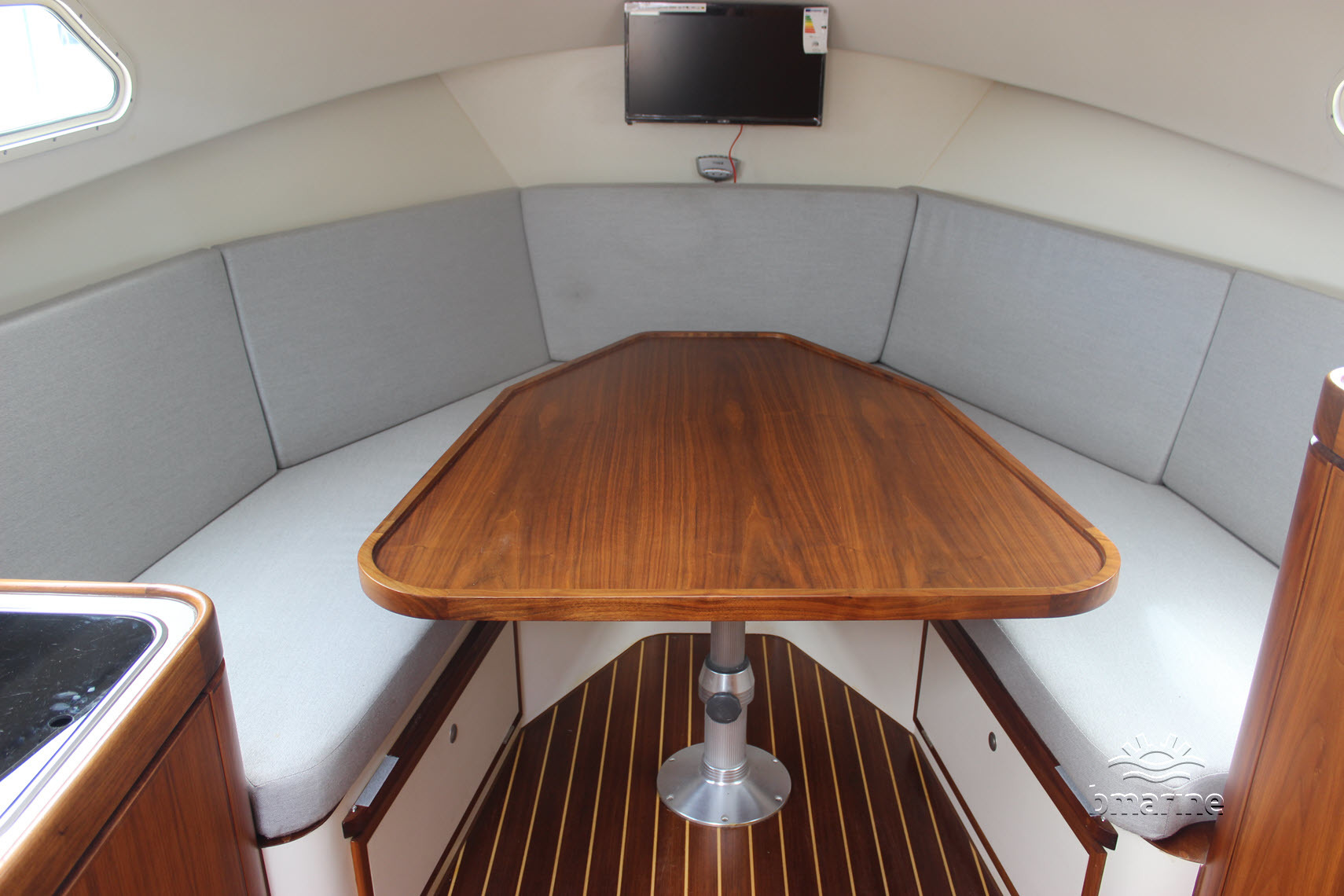 Interboat Intercruiser 28 Cabin