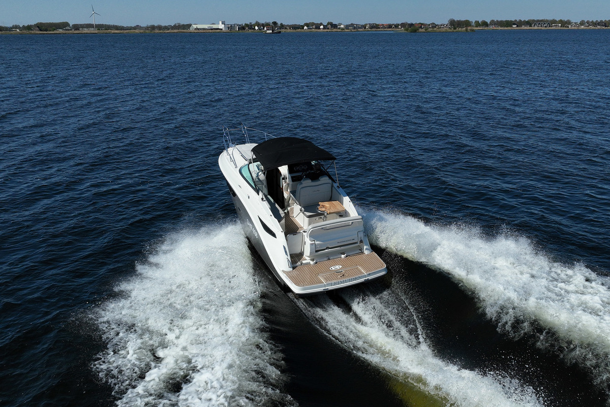 Sea Ray Sundancer 265