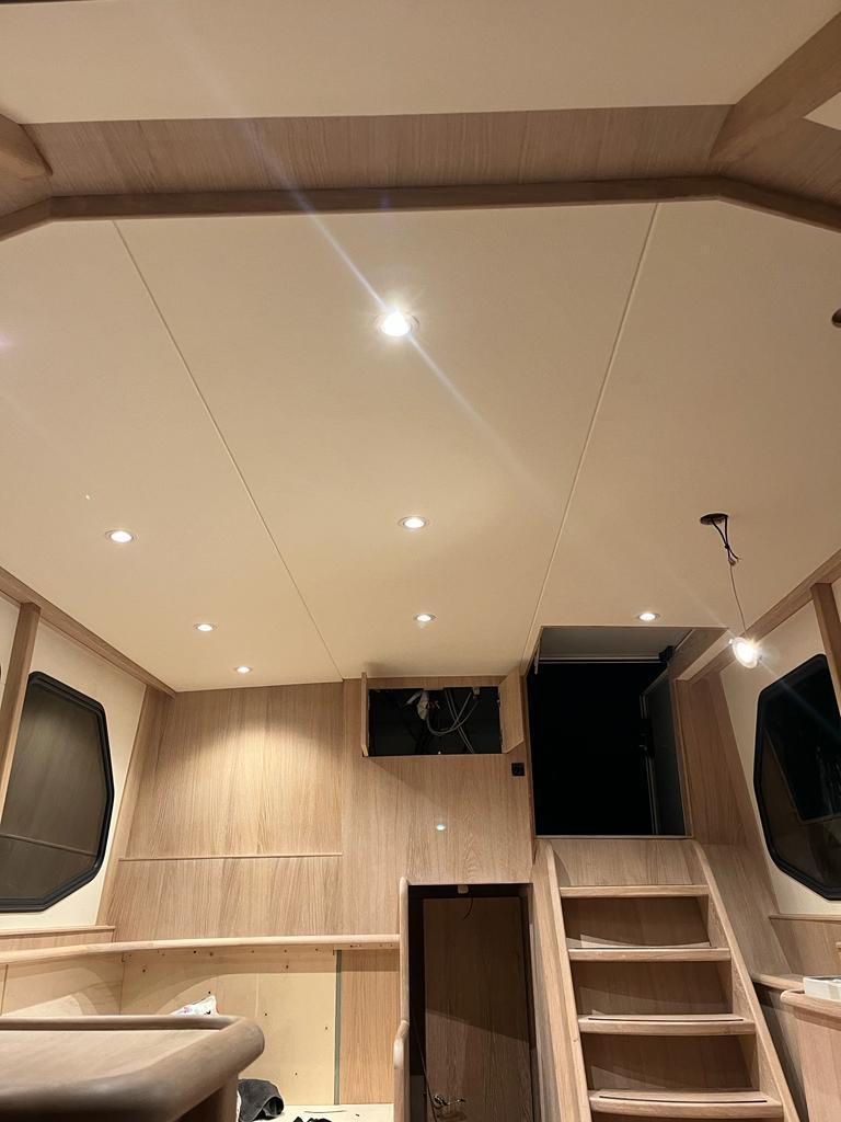 Van Vossen Van Vossen 12.80 AK