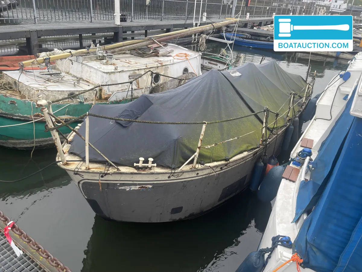 Motorboat 700 hoofdfoto: 1