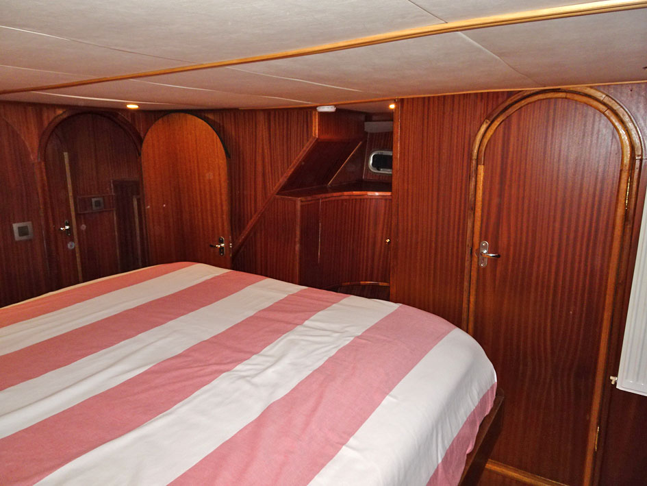 Trawlerjacht 48, zeegaand