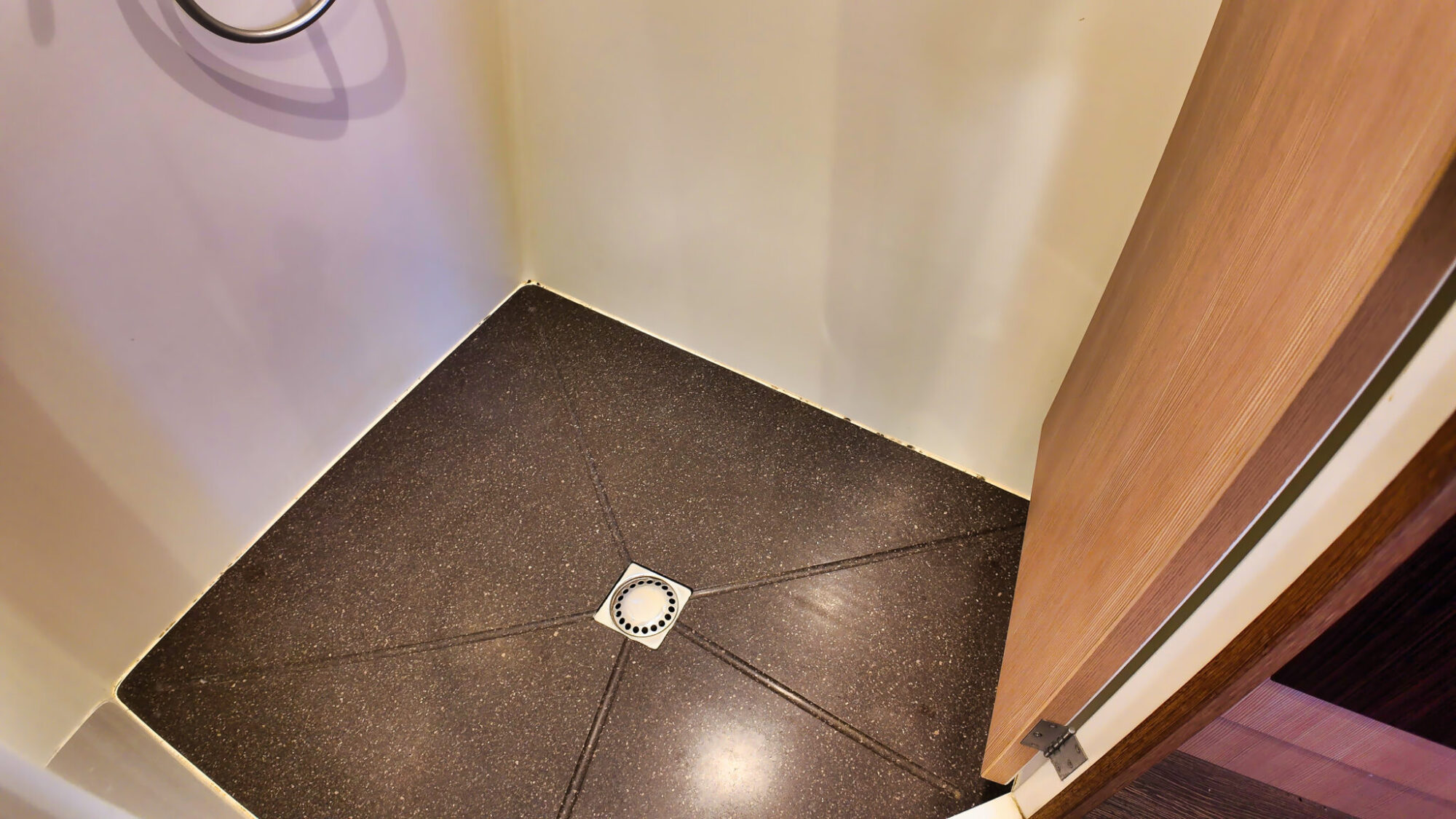 Aventura 43 AK Cabrio