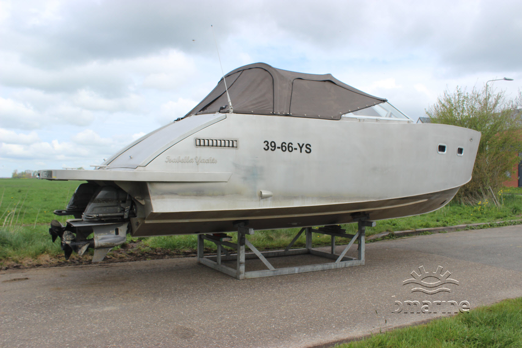 Isabella Yachts ST850