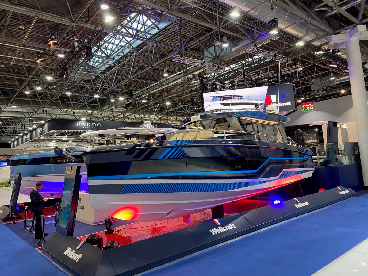 WELLCRAFT 355 Explorer