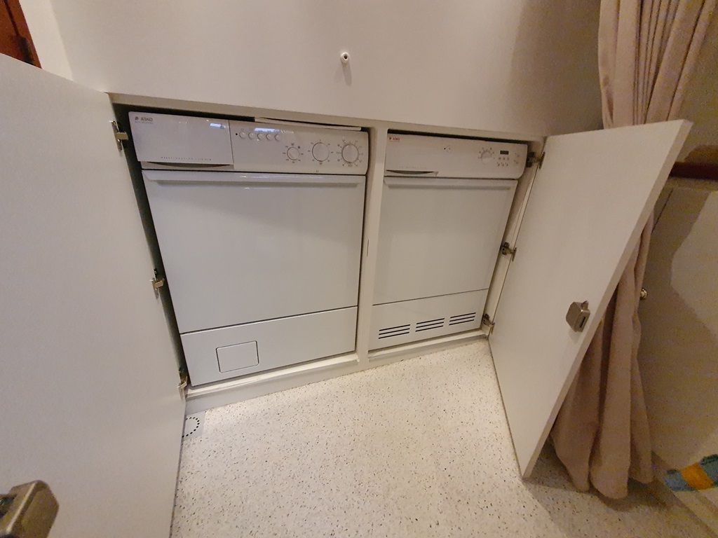 Smelne Salon Vlet 1485