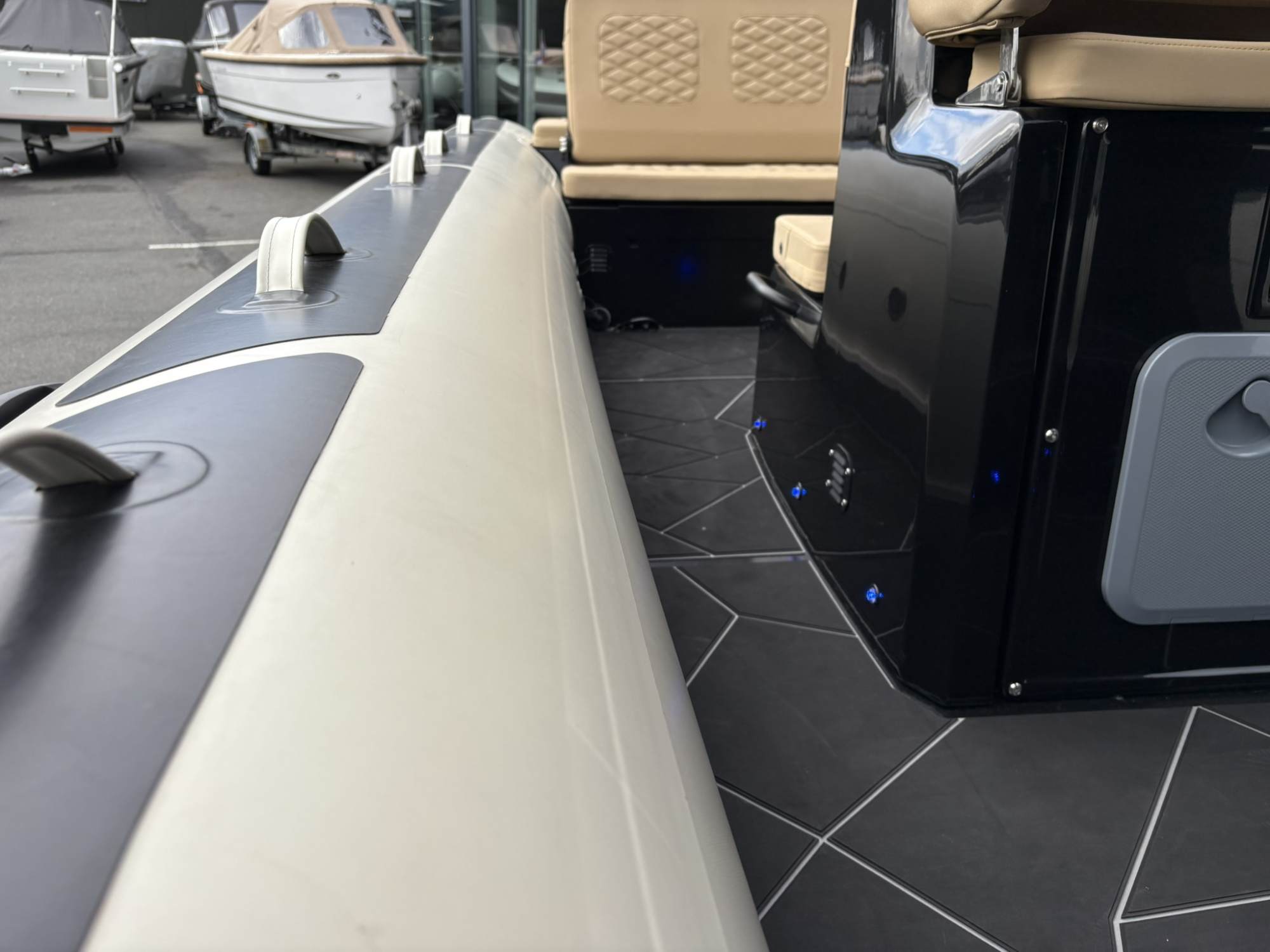 Highfield AANBIEDING -  Sport 800 met Mercury 350 pk V10 op voorraad!