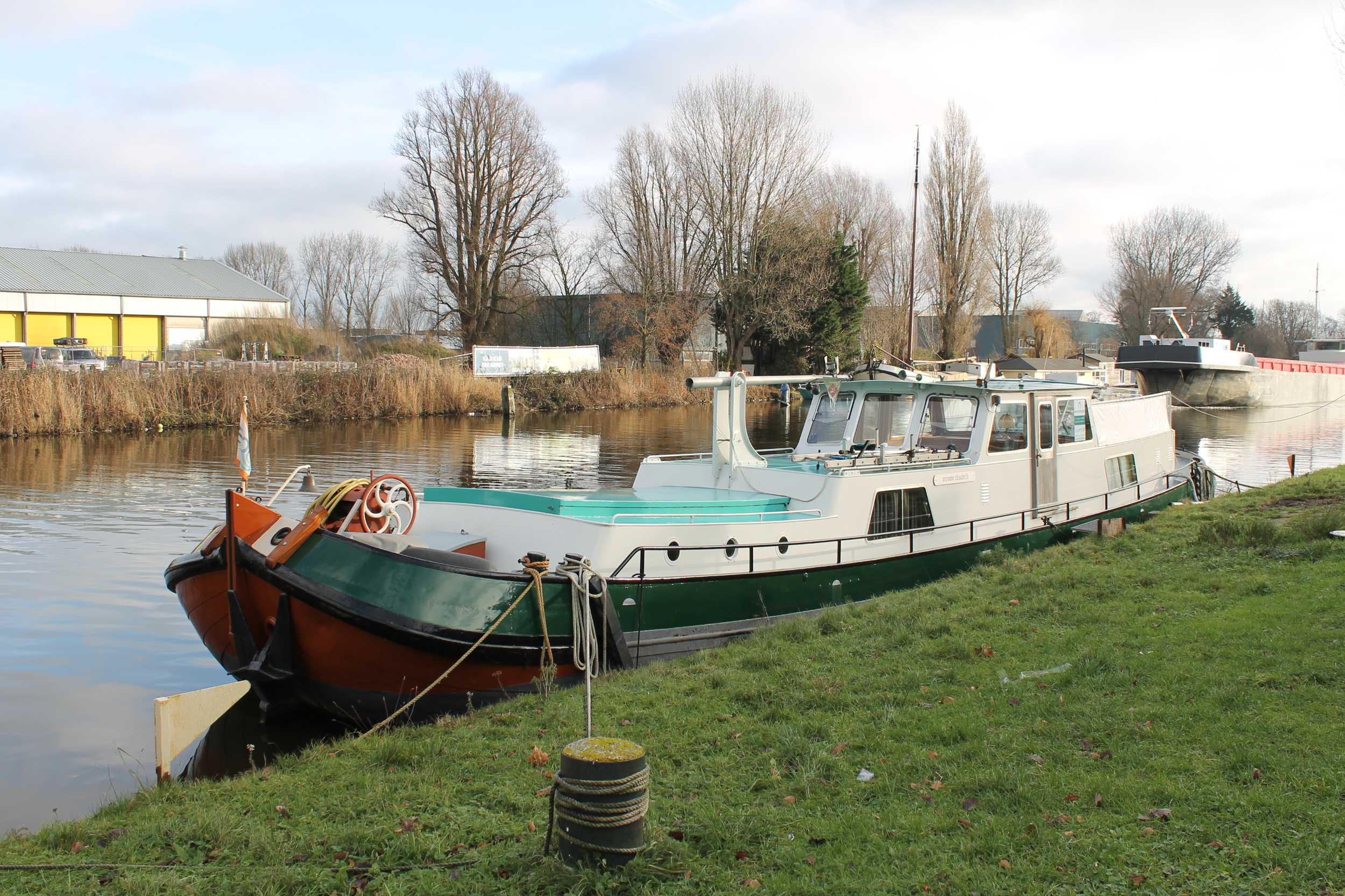 Tjalk Varend Woonschip 19.99