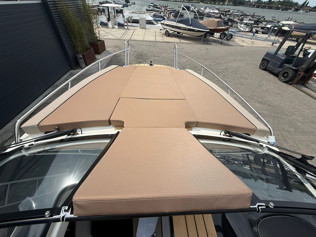 Quicksilver 755 Cruiser