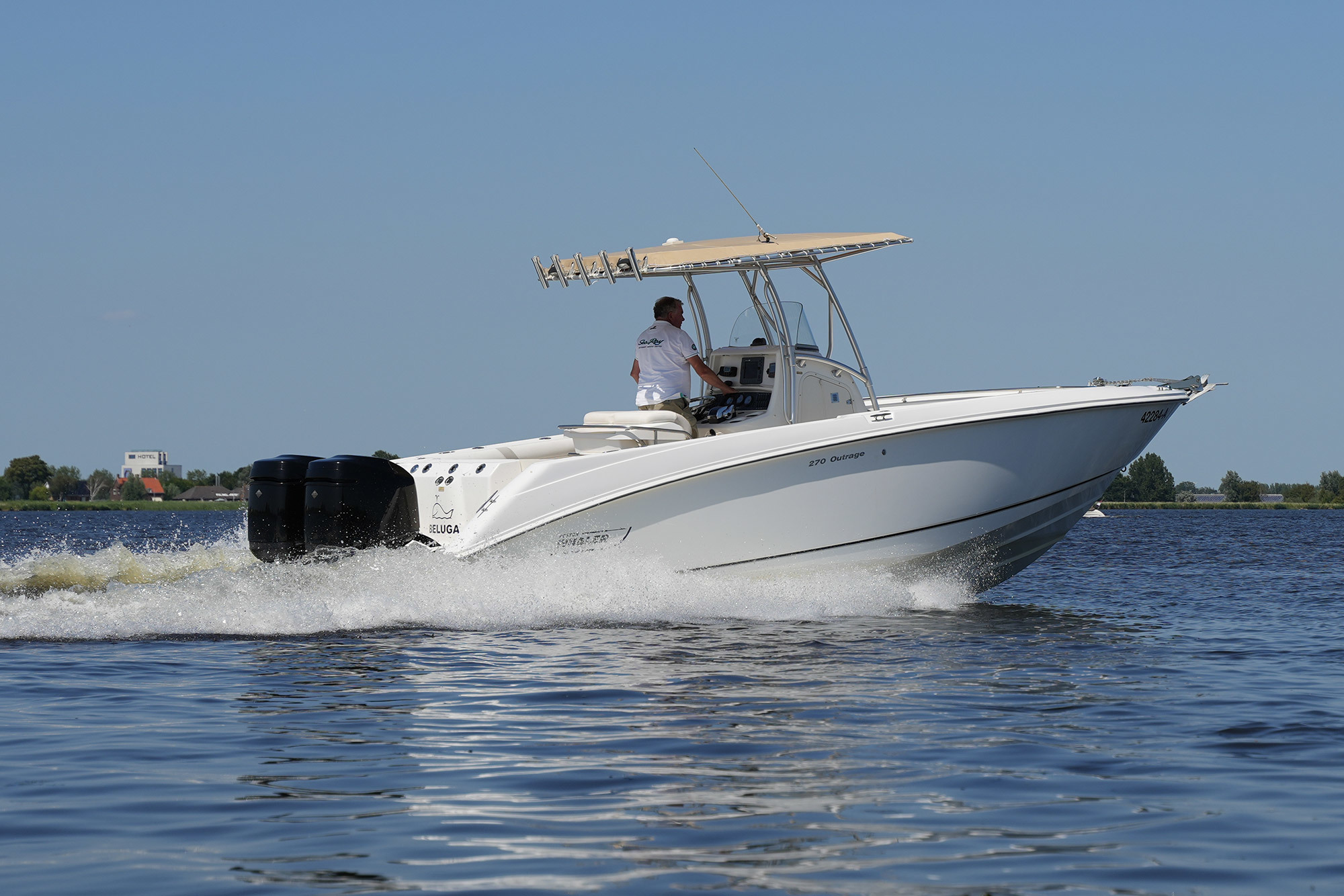 Boston Whaler 270 Outrage