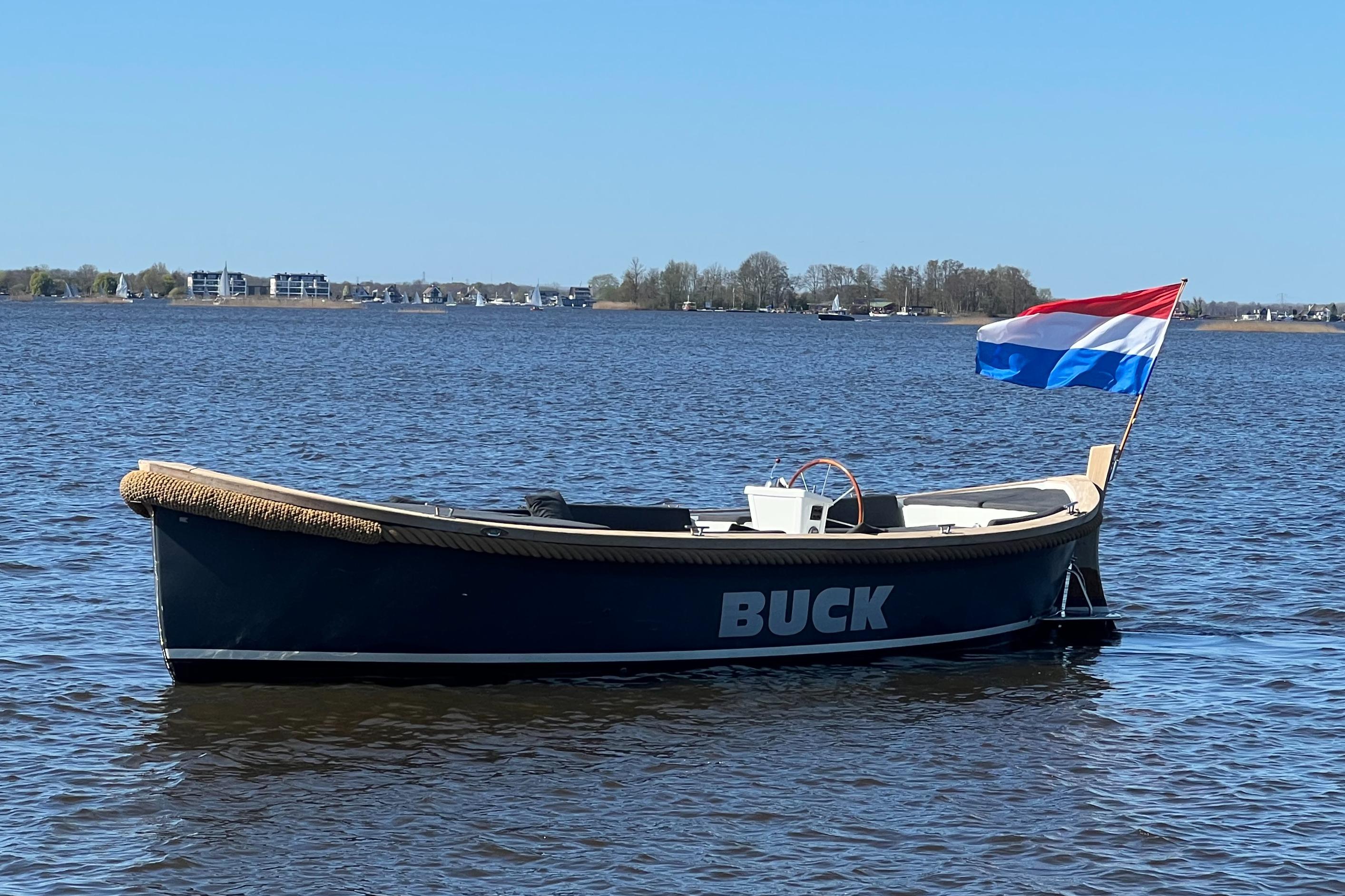 Sloep Reddingssloep 900