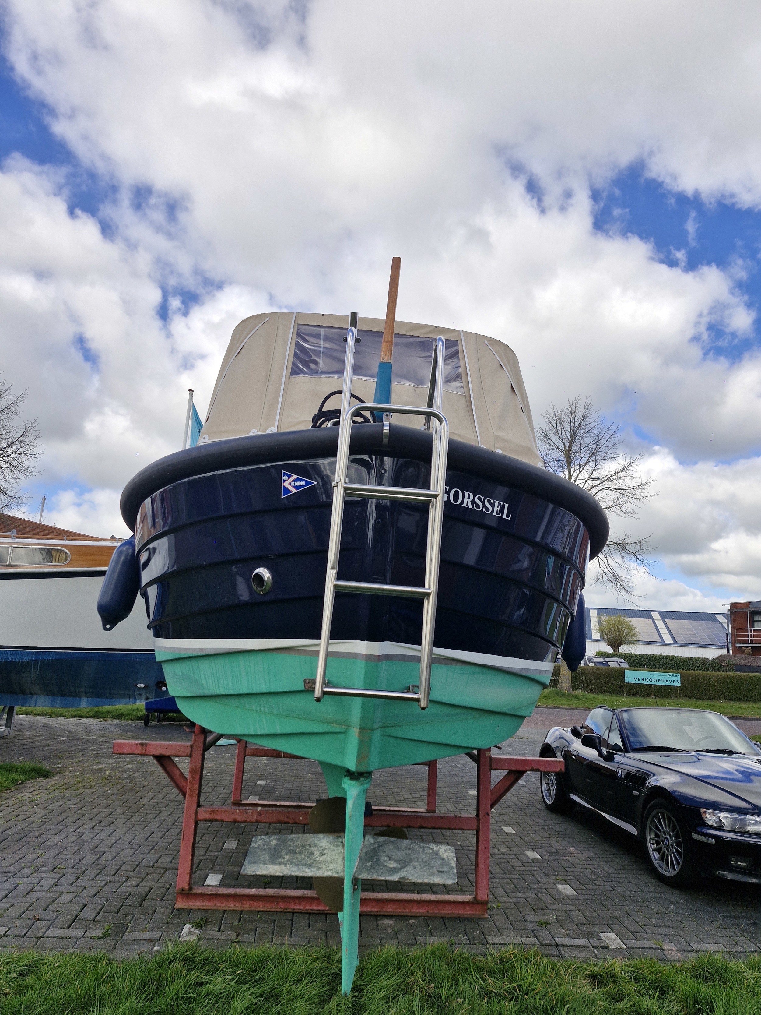 Saga 27