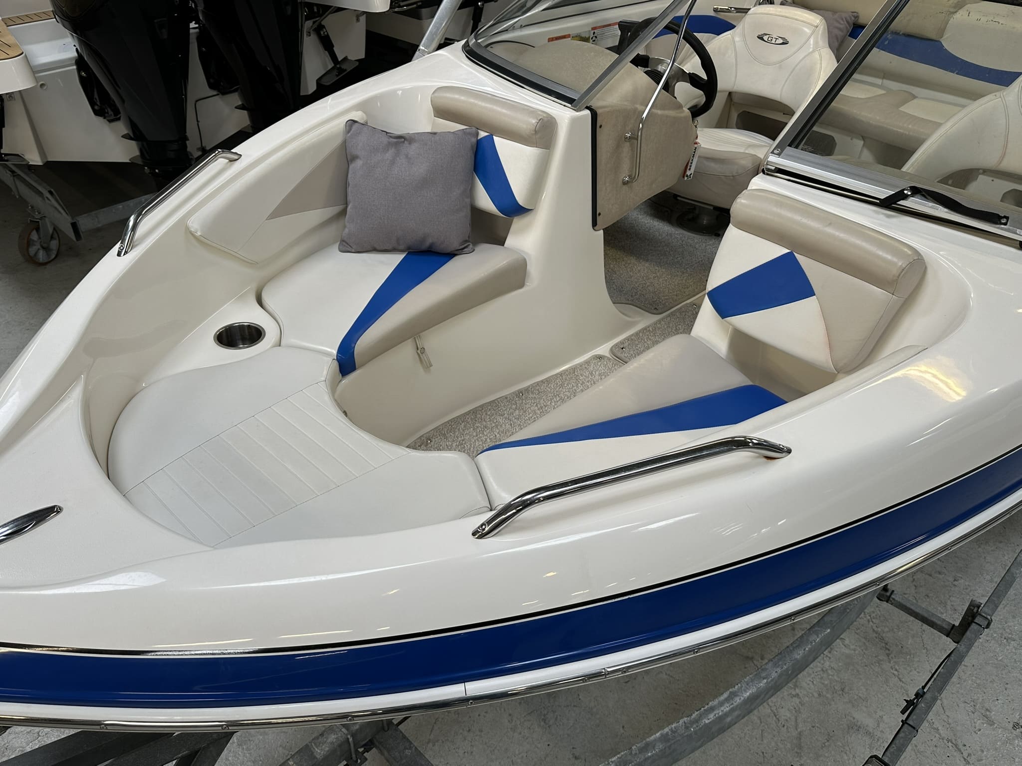 Glastron 185 GT Bowrider