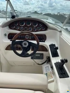 Sea Ray 280 SunSport Cuddy Cabin