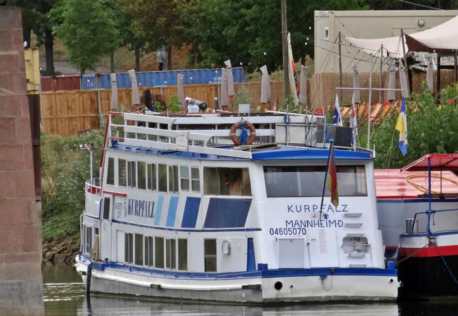 Dagpassagiersschip 221 pers, Rijn gecertificeerd