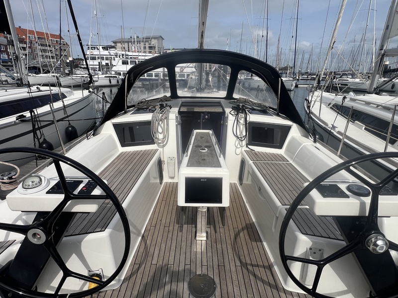 Dufour 360 GL
