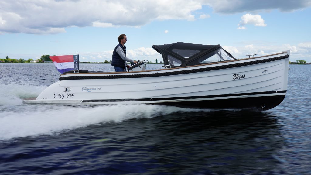 Waterspoor 717 Outboard 