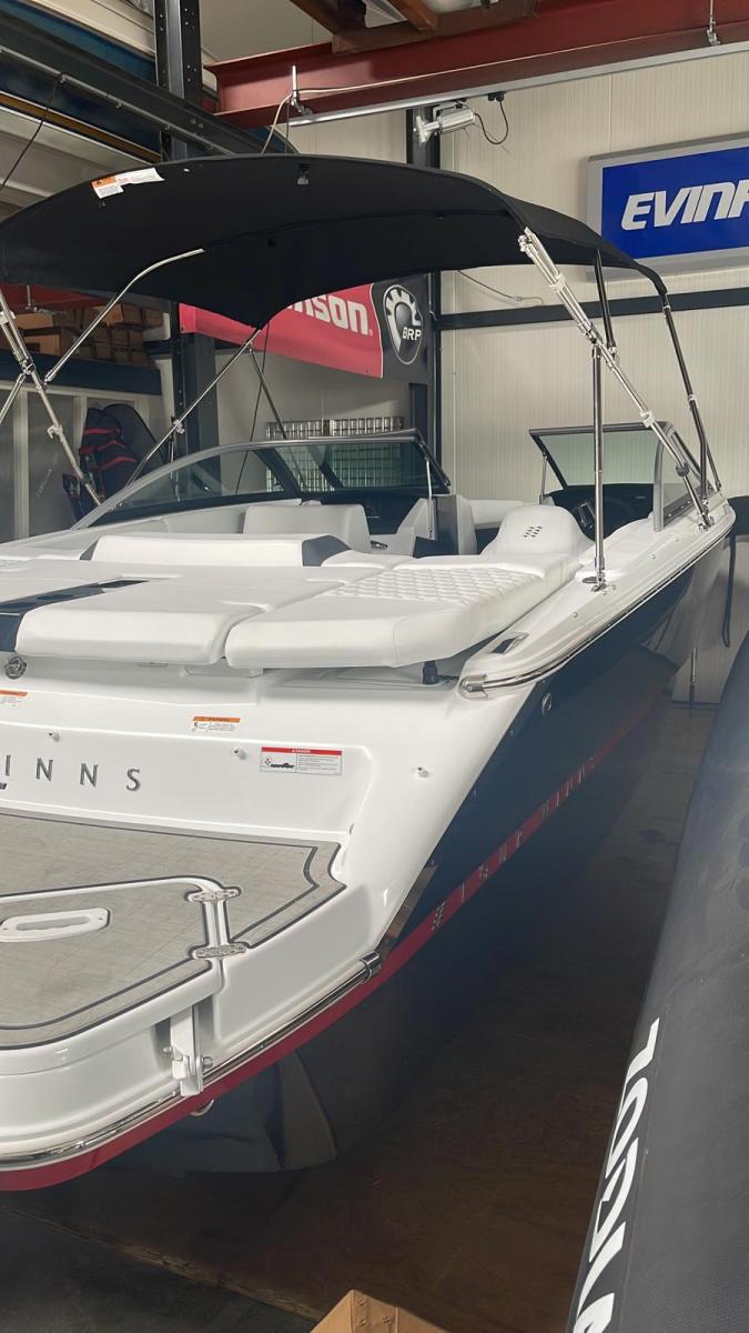 Four Winns H2 Bowrider Duo Prop