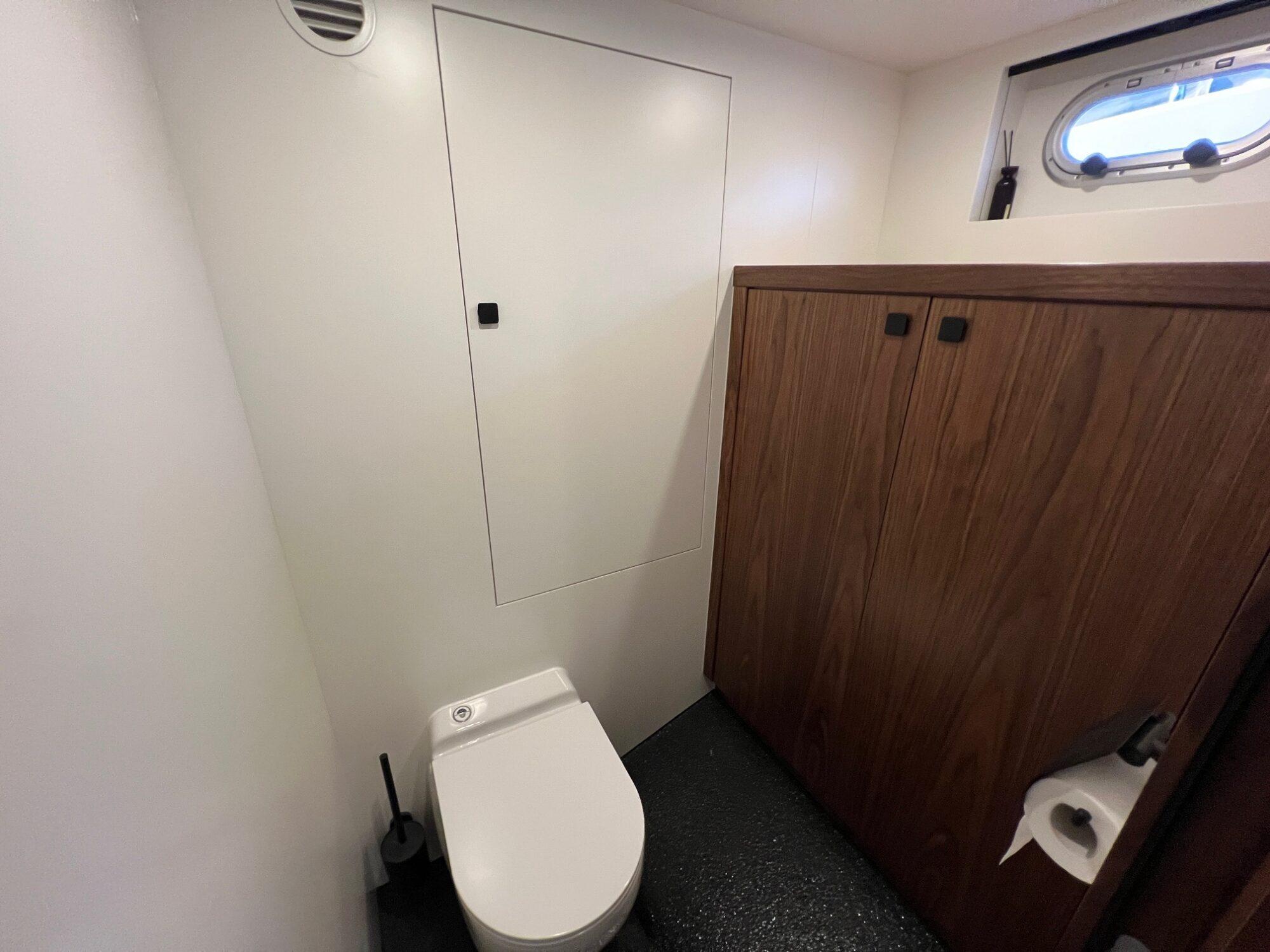 Van den Hoven Van den Hoven Executive 15.00 MK II