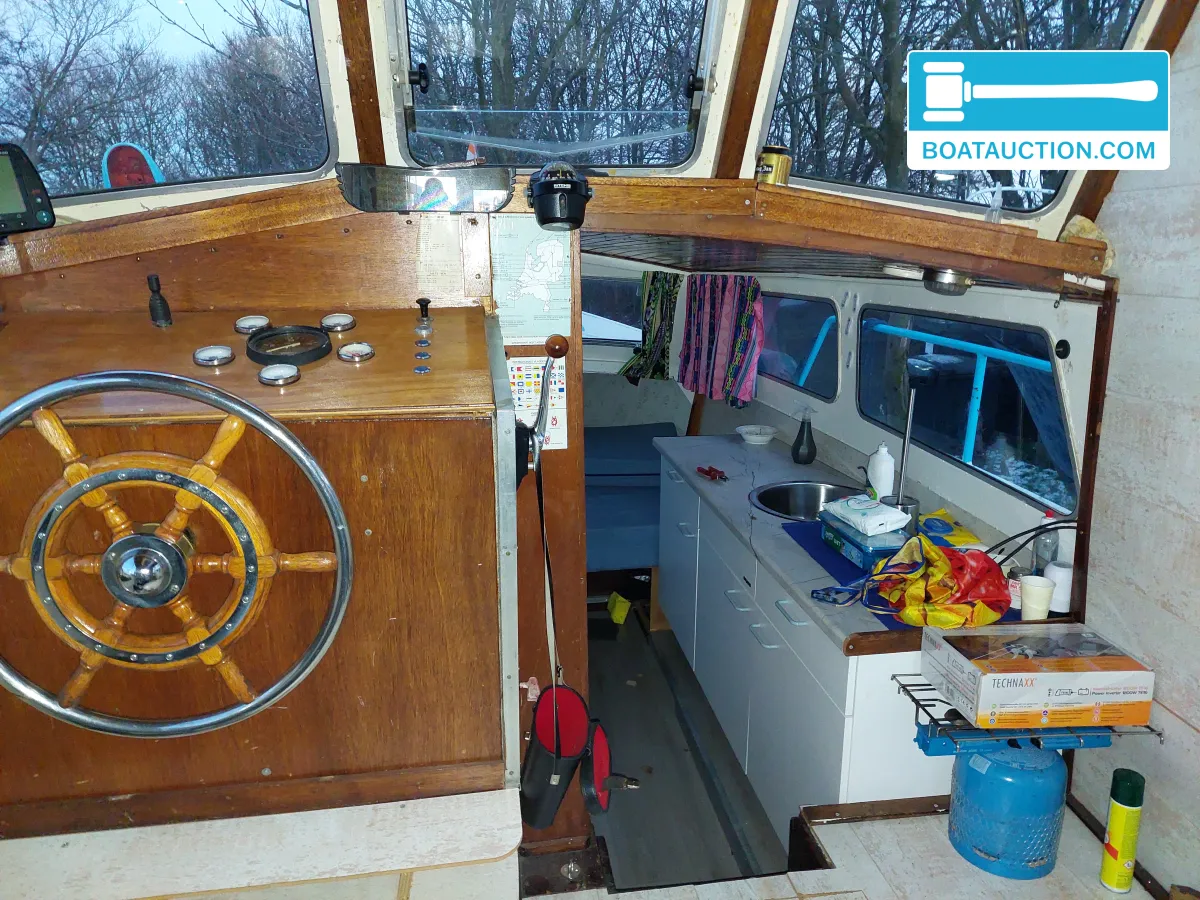 Tenbroeke kruiser 900