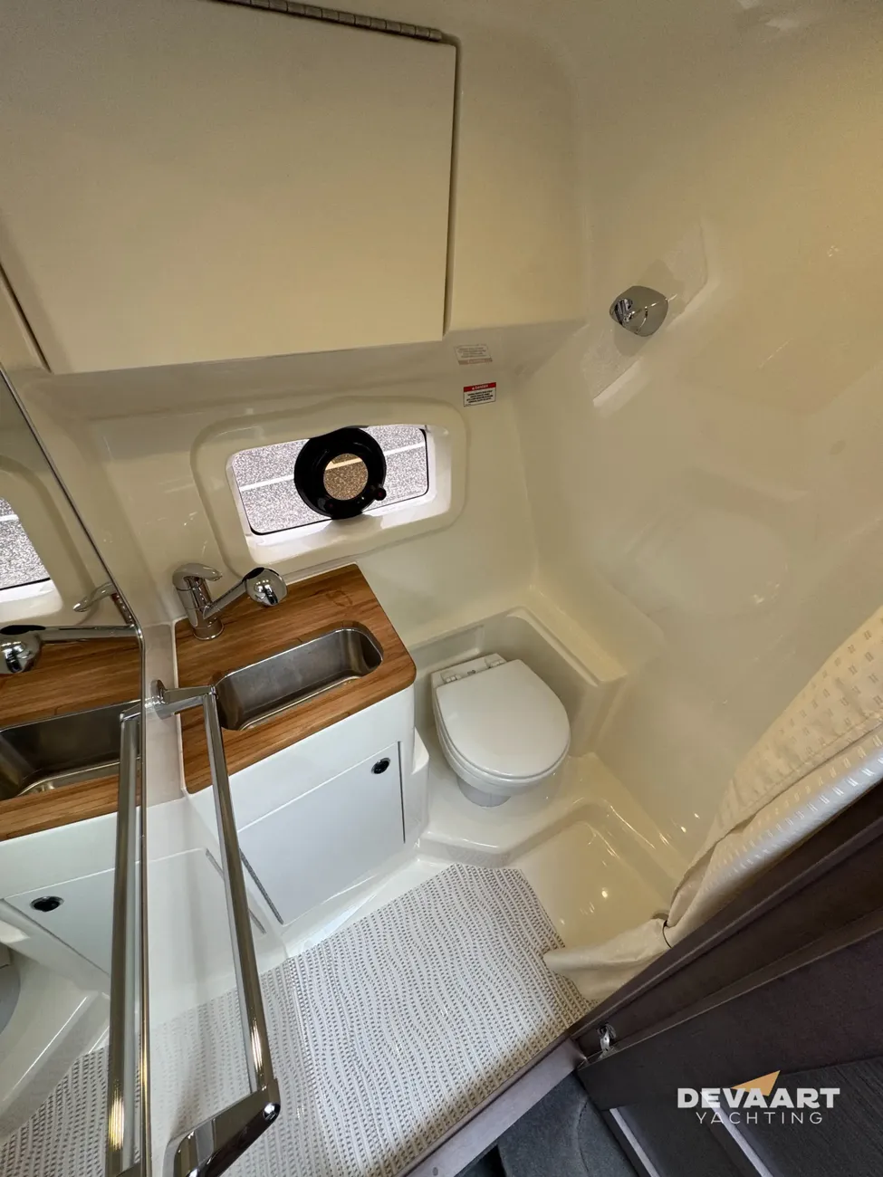 Bayliner Ciera 8