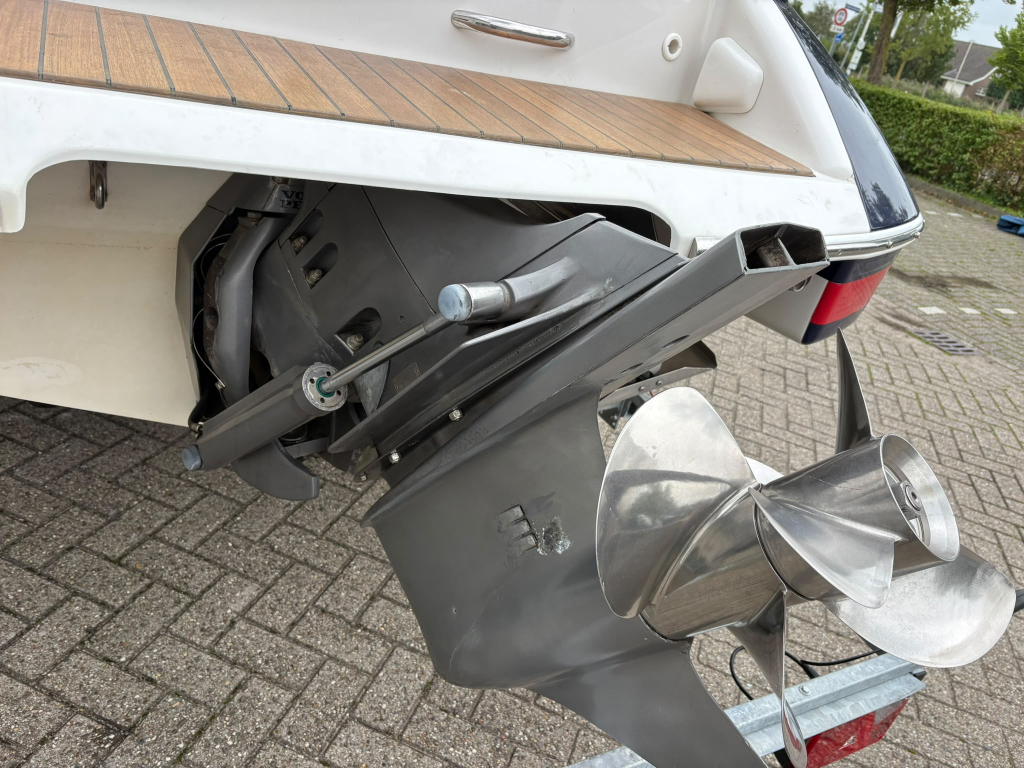 Chris Craft 25