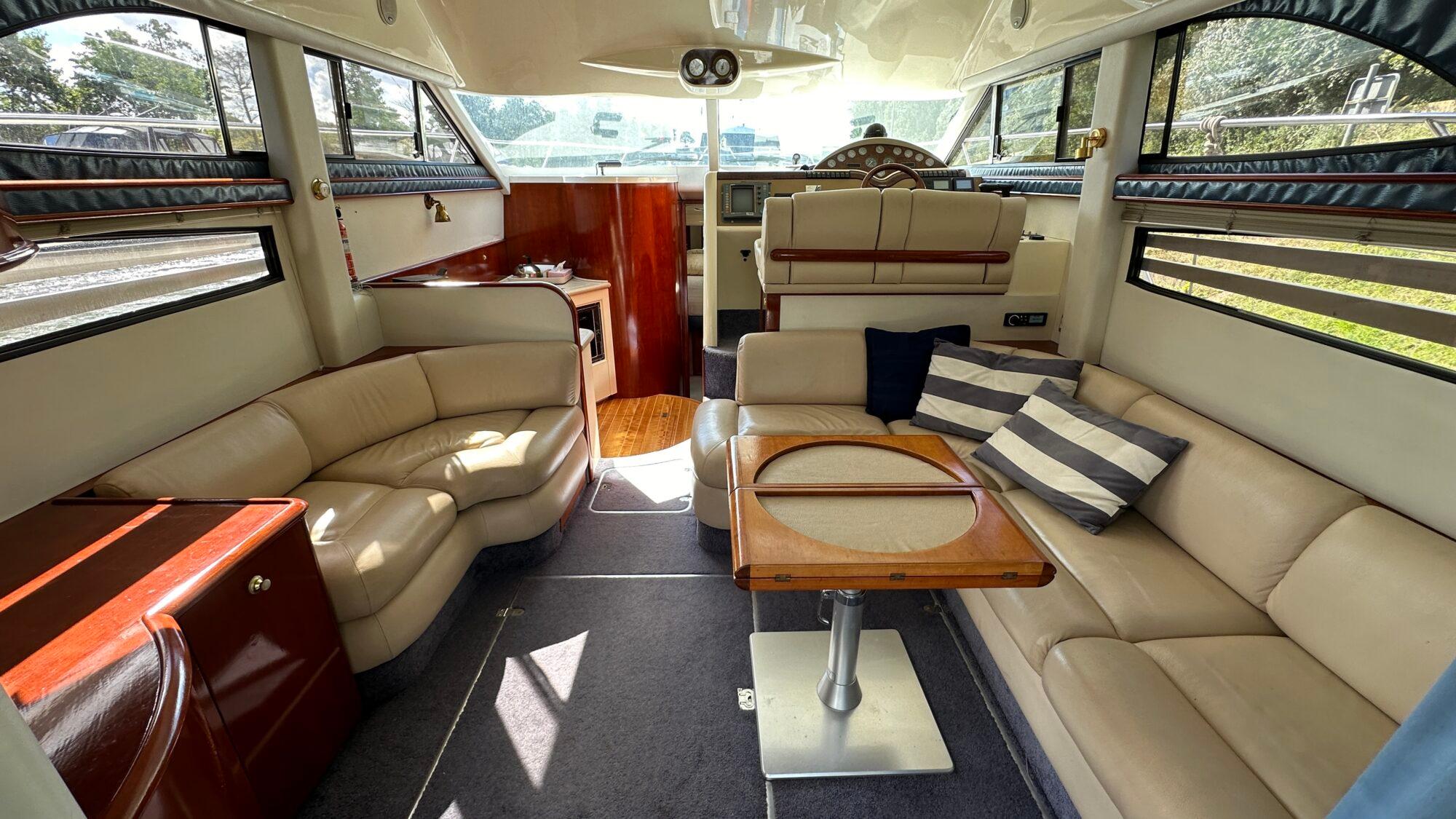 Fairline Fairline Phantom 40 Flybridge