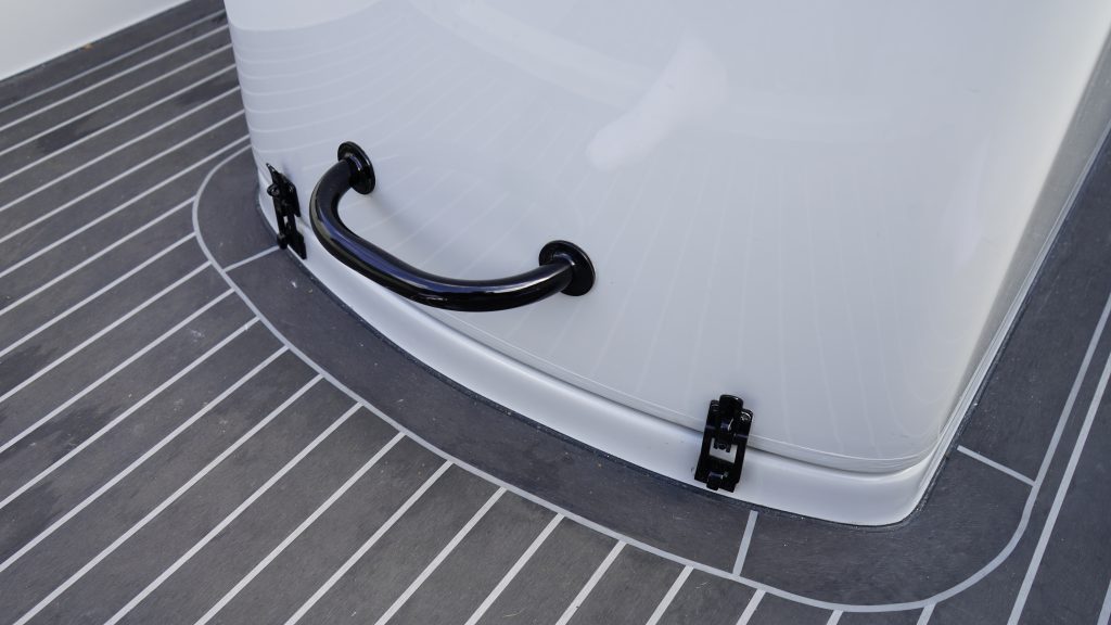 Seafury Hawker 725 OCCASION & ZONDAGS GEOPEND
