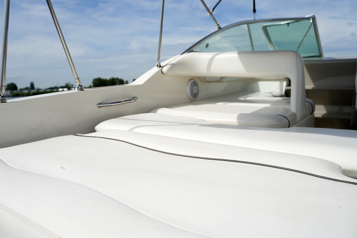 Sea Ray 255 Sundancer