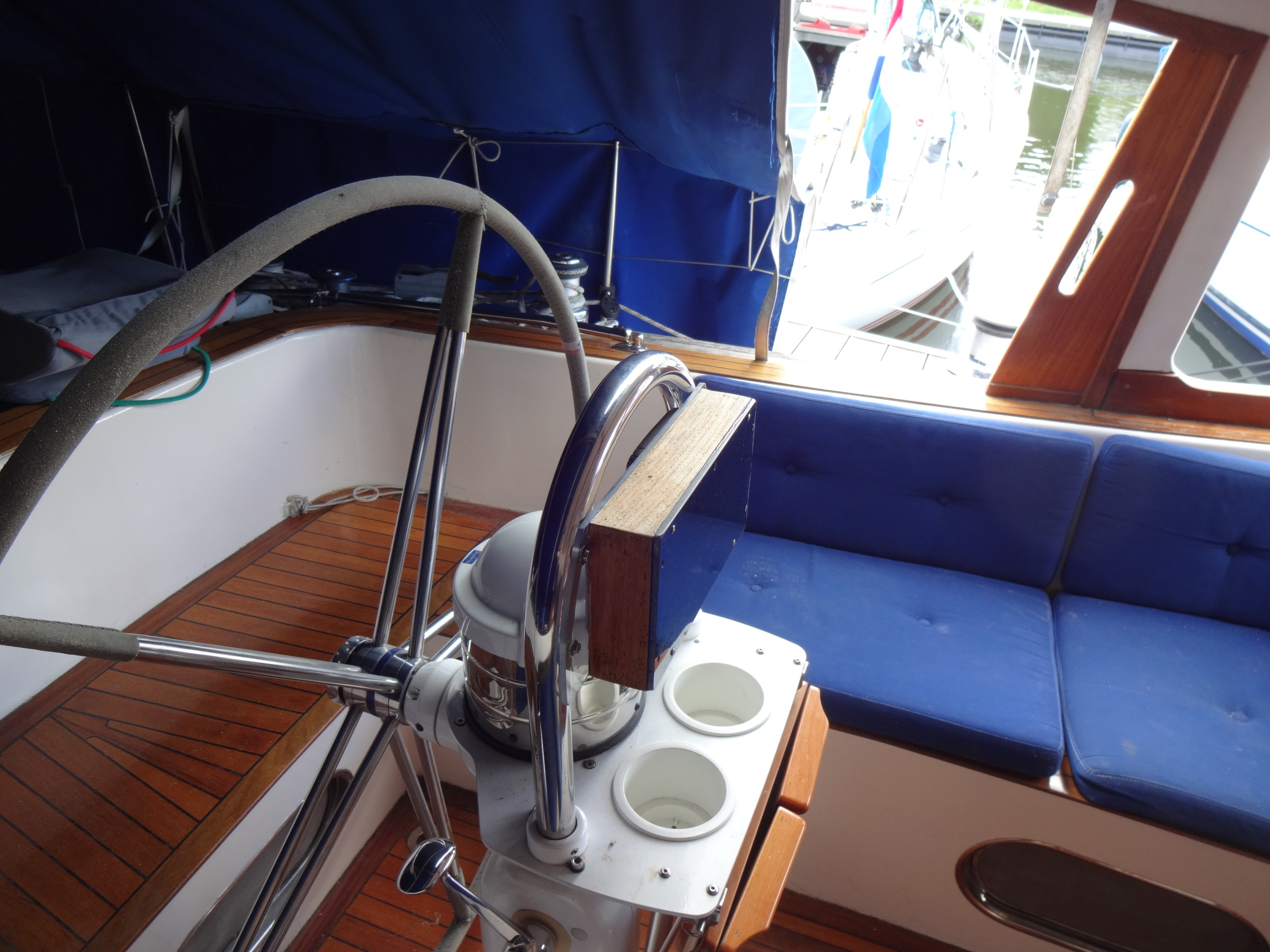 Dick Zaal 41 Centre Cockpit