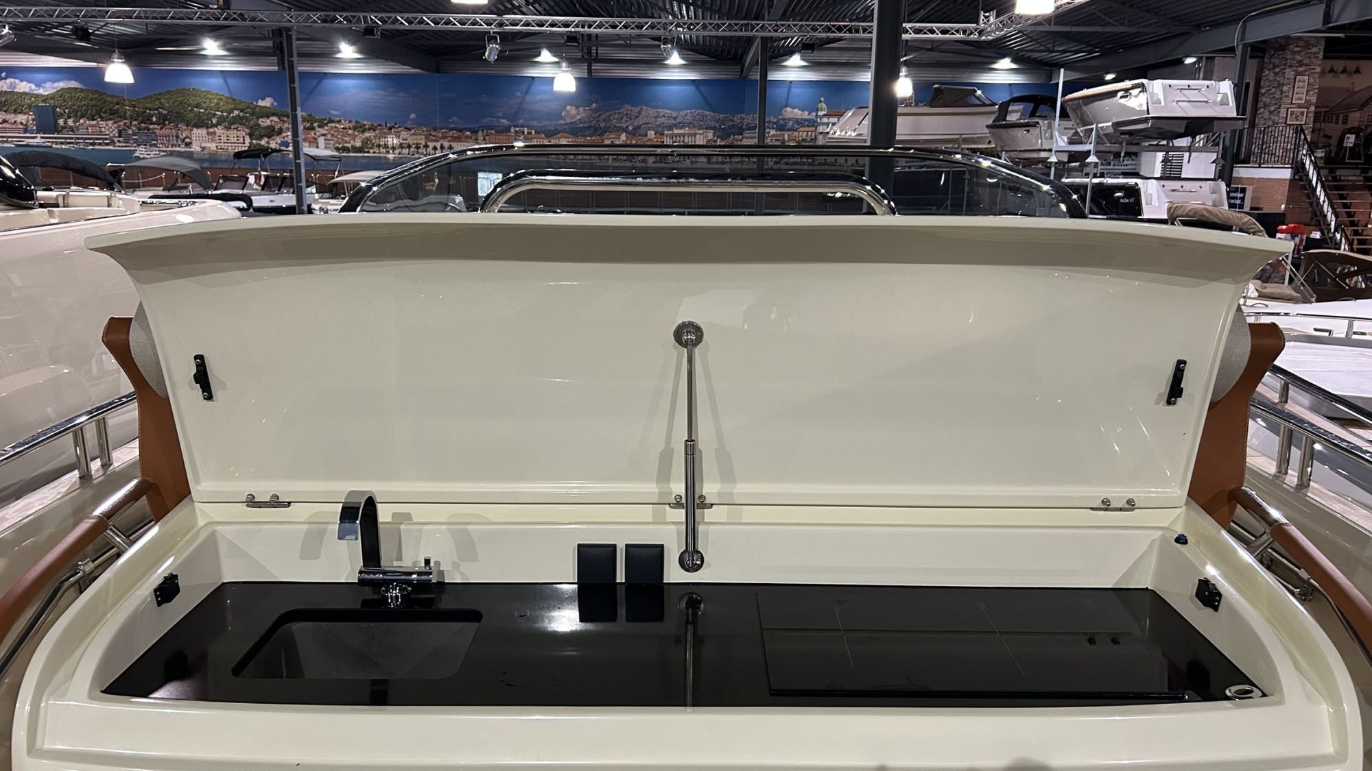 Invictus yachts Invictus GT 370 met 2x Volvo Penta D4 320 pk