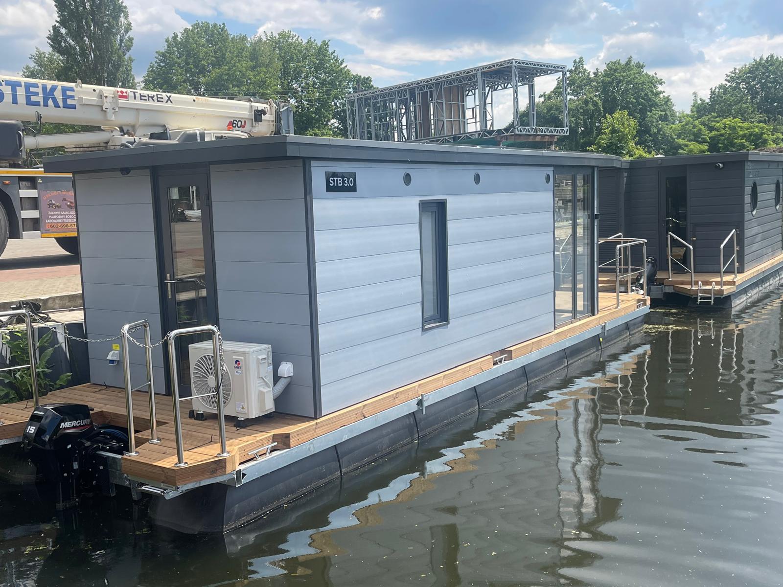 La Mare Houseboat STB 3.0