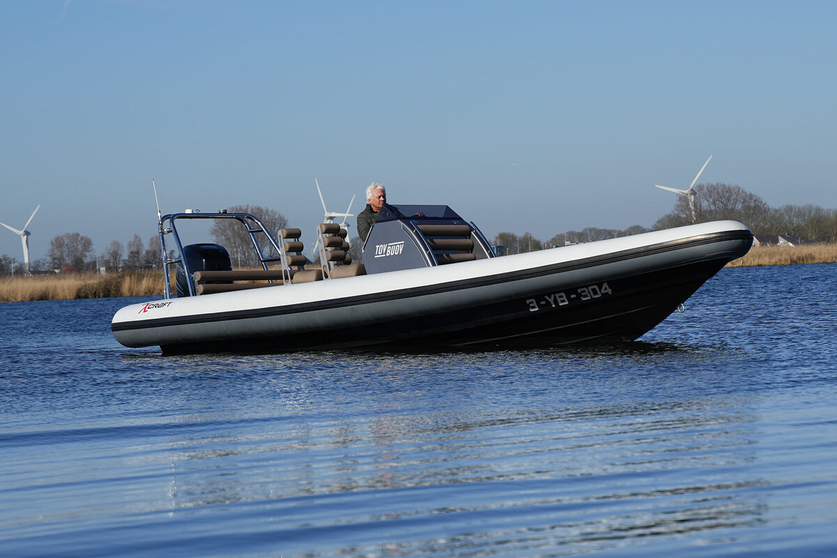 X-Craft R808