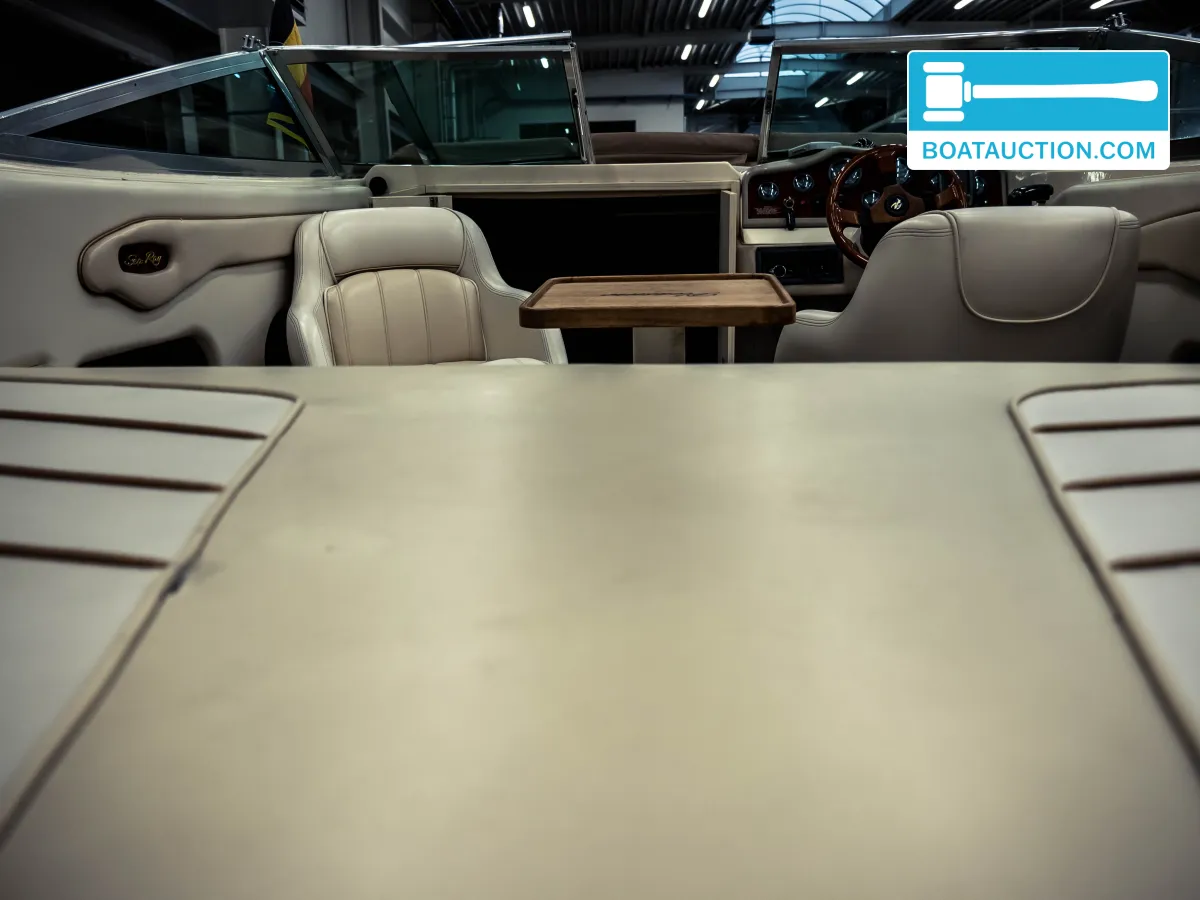 Sea Ray 200 Signature