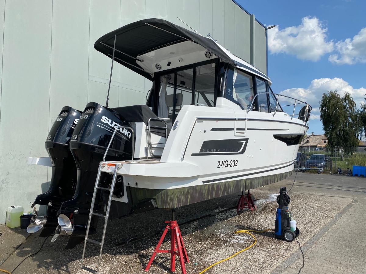 Jeanneau Merry Fisher 895 Offshore Full options with Joystick