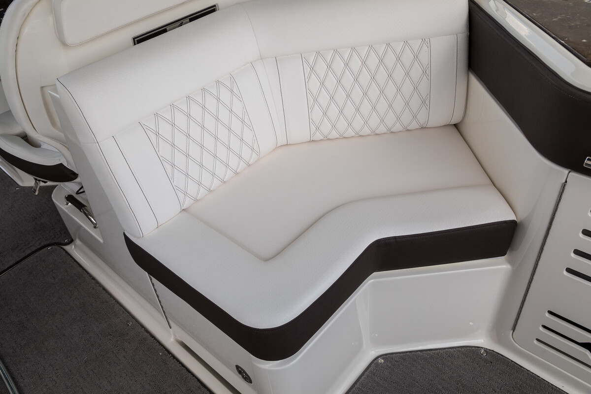 Sea Ray SLX 310