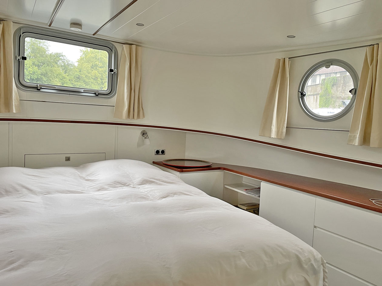Piper Luxemotor 49L