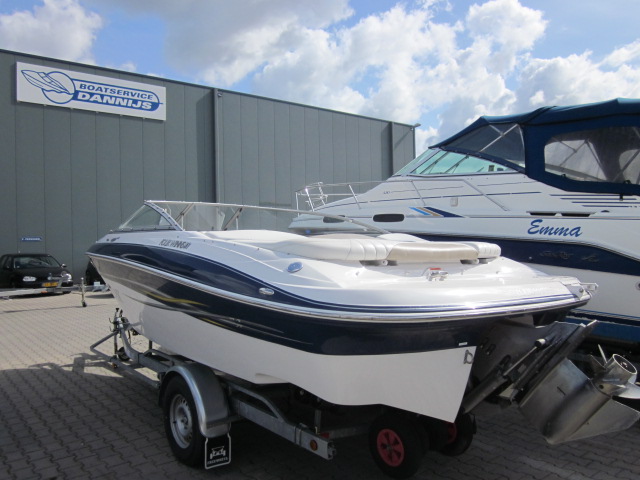 Four Winns 200 Horizon Bowrider hoofdfoto: 1
