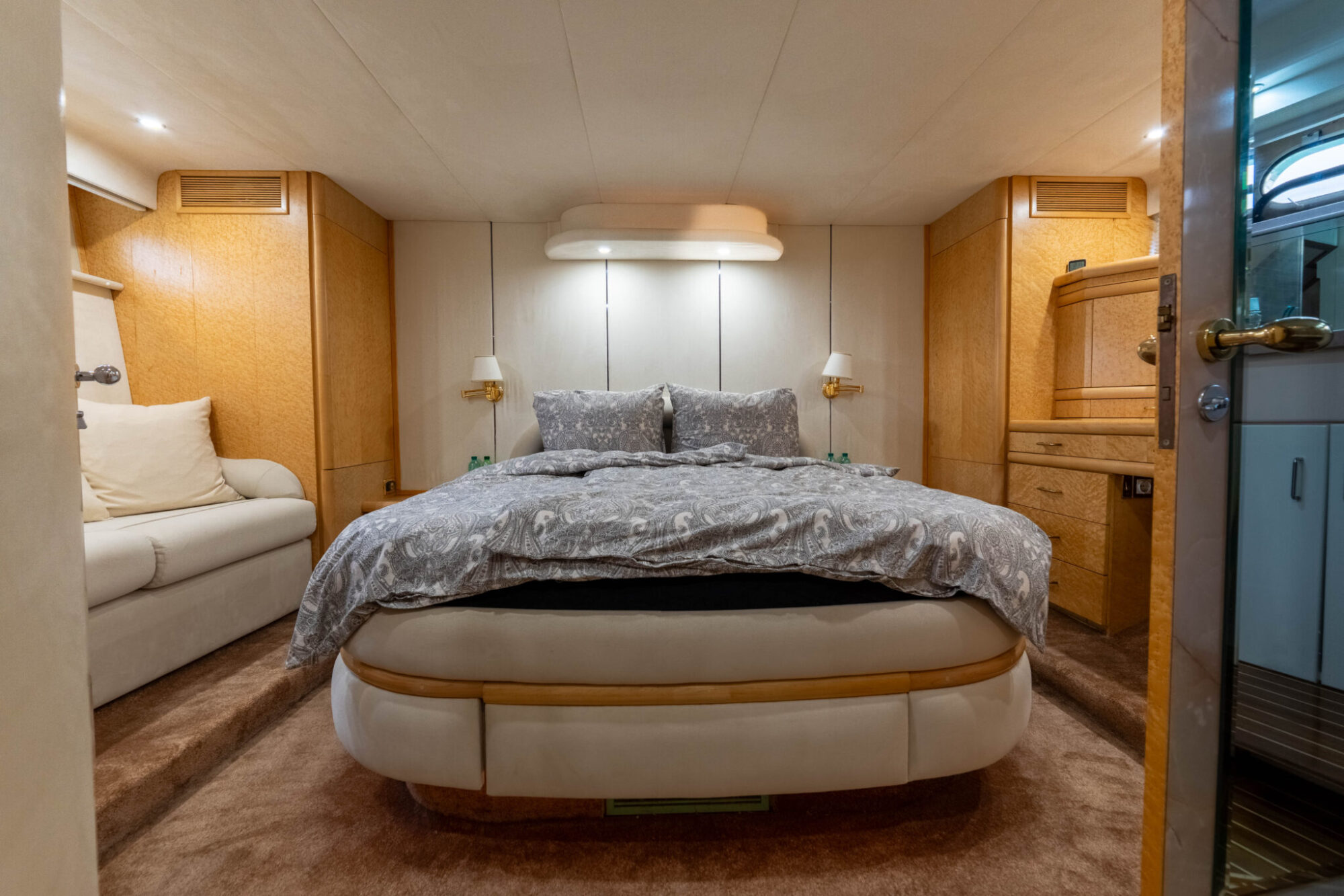 Fairline Squadron 62/65