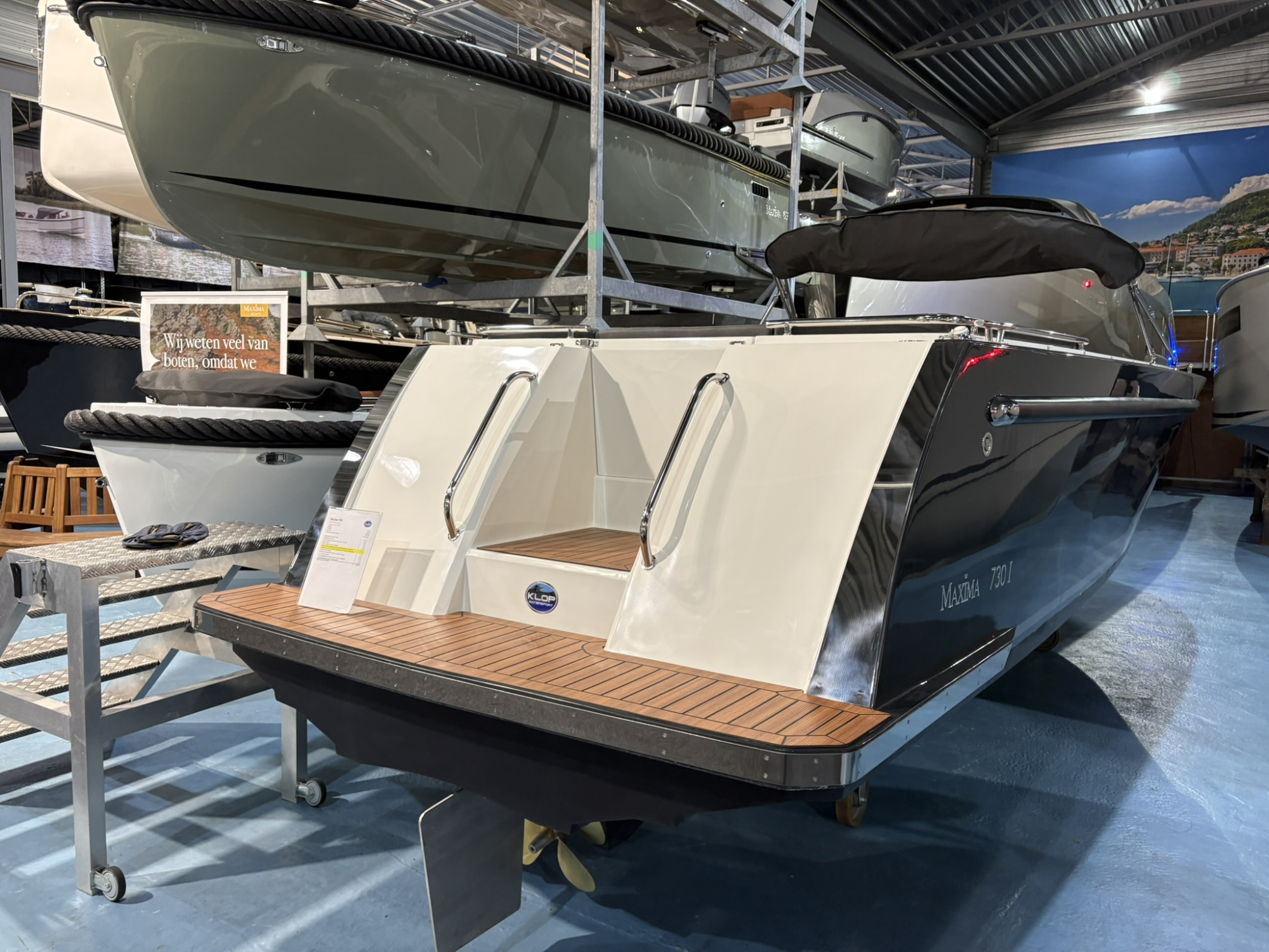 Maxima Boats Aanbieding -  730I met Vetus 42 pk Diesel in donkergrijs op voorraad!
