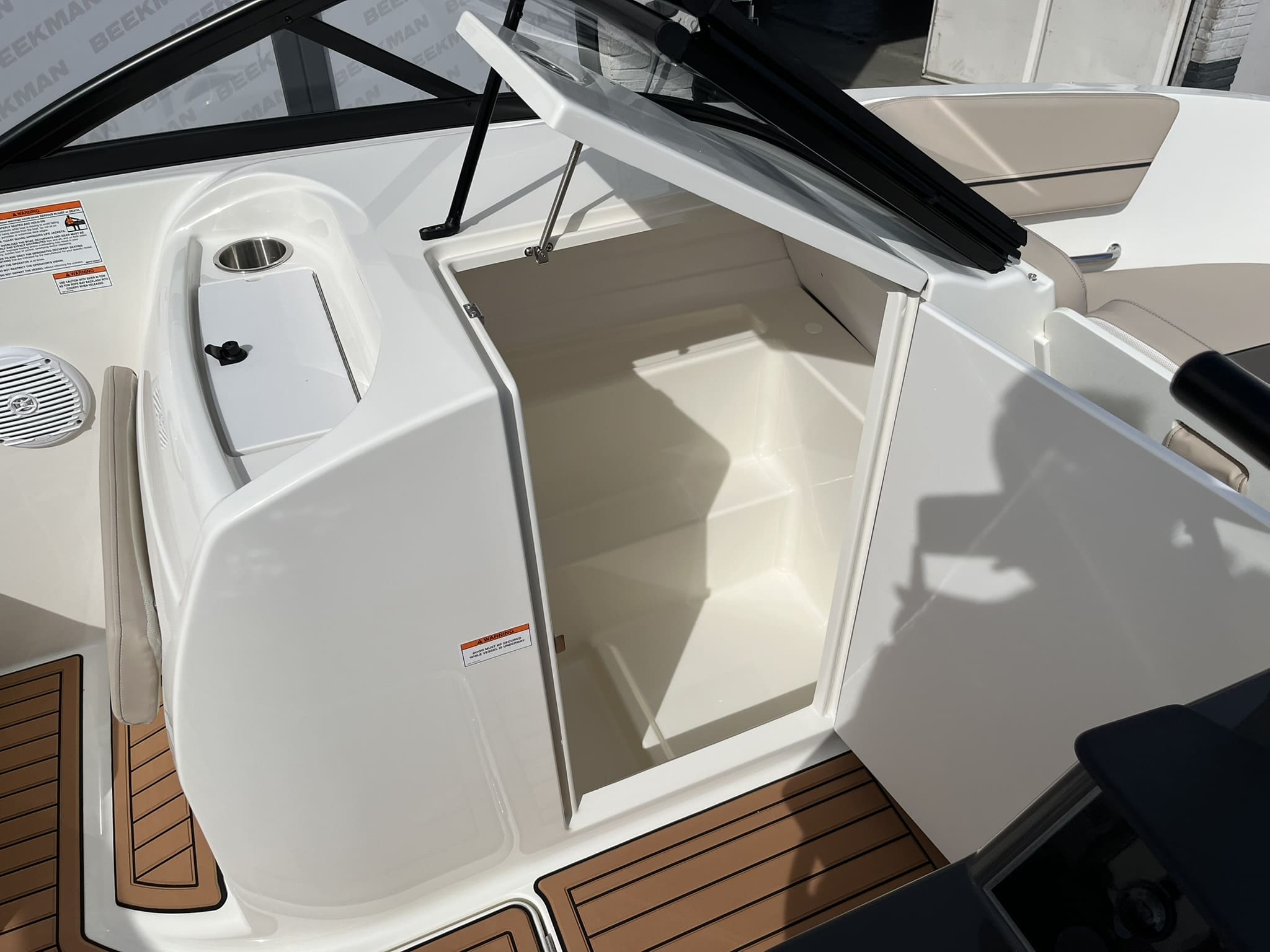 Bayliner VR6 Bowrider