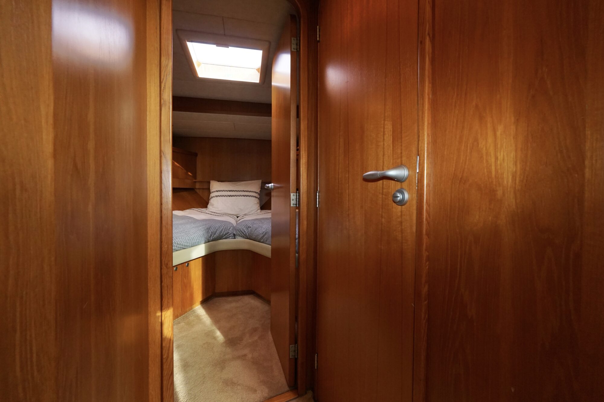 Van den Hoven Exclusive 18.00 VS