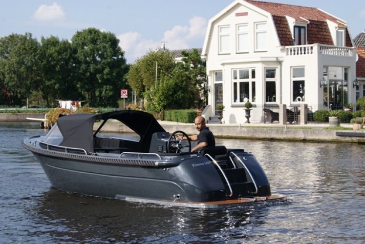 Primeur 600 tender DE GROOTSTE SLOEPENSHOWROOM VAN NEDERLAND