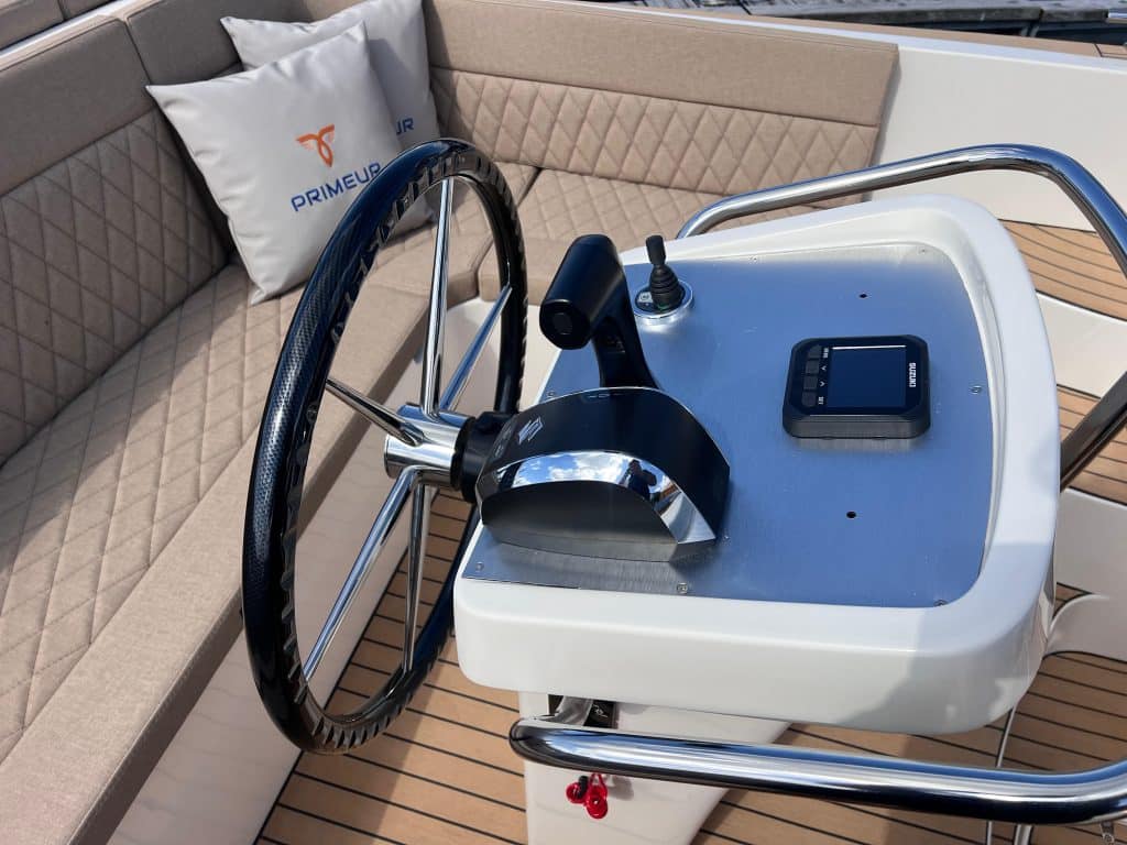 Primeur 850 Tender